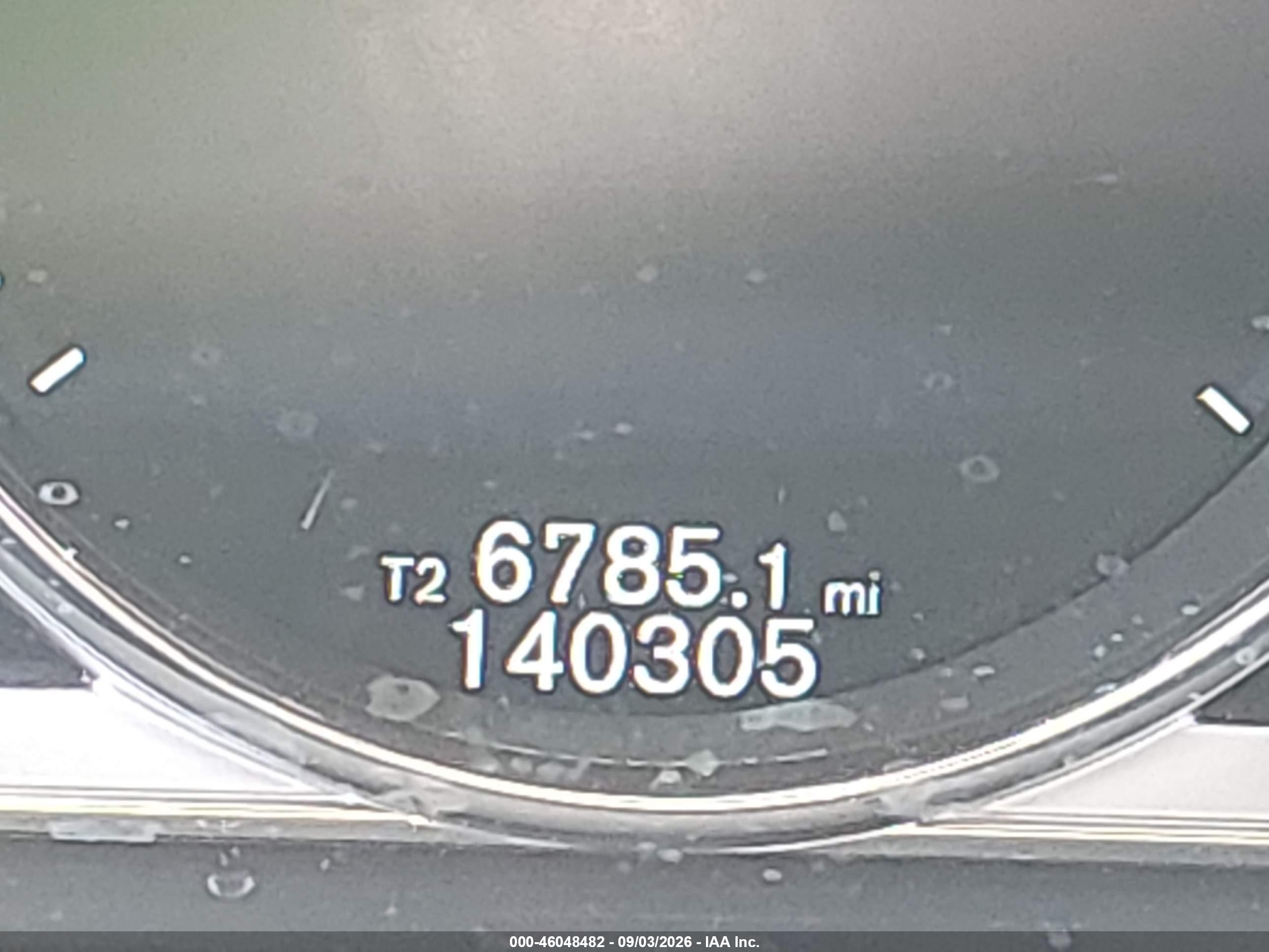 2016 Volvo Xc60 T6 Drive-e Platinum Cream vin: YV449MDM4G2850964