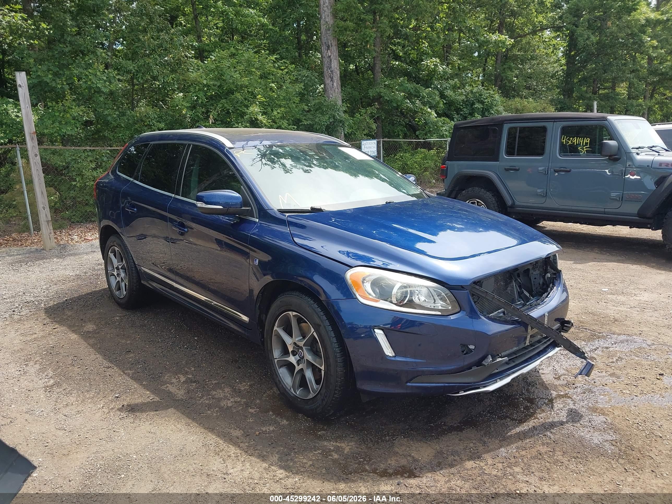 2015 Volvo Xc60 T6 Platinum Blue vin: YV449MDV9F2719861