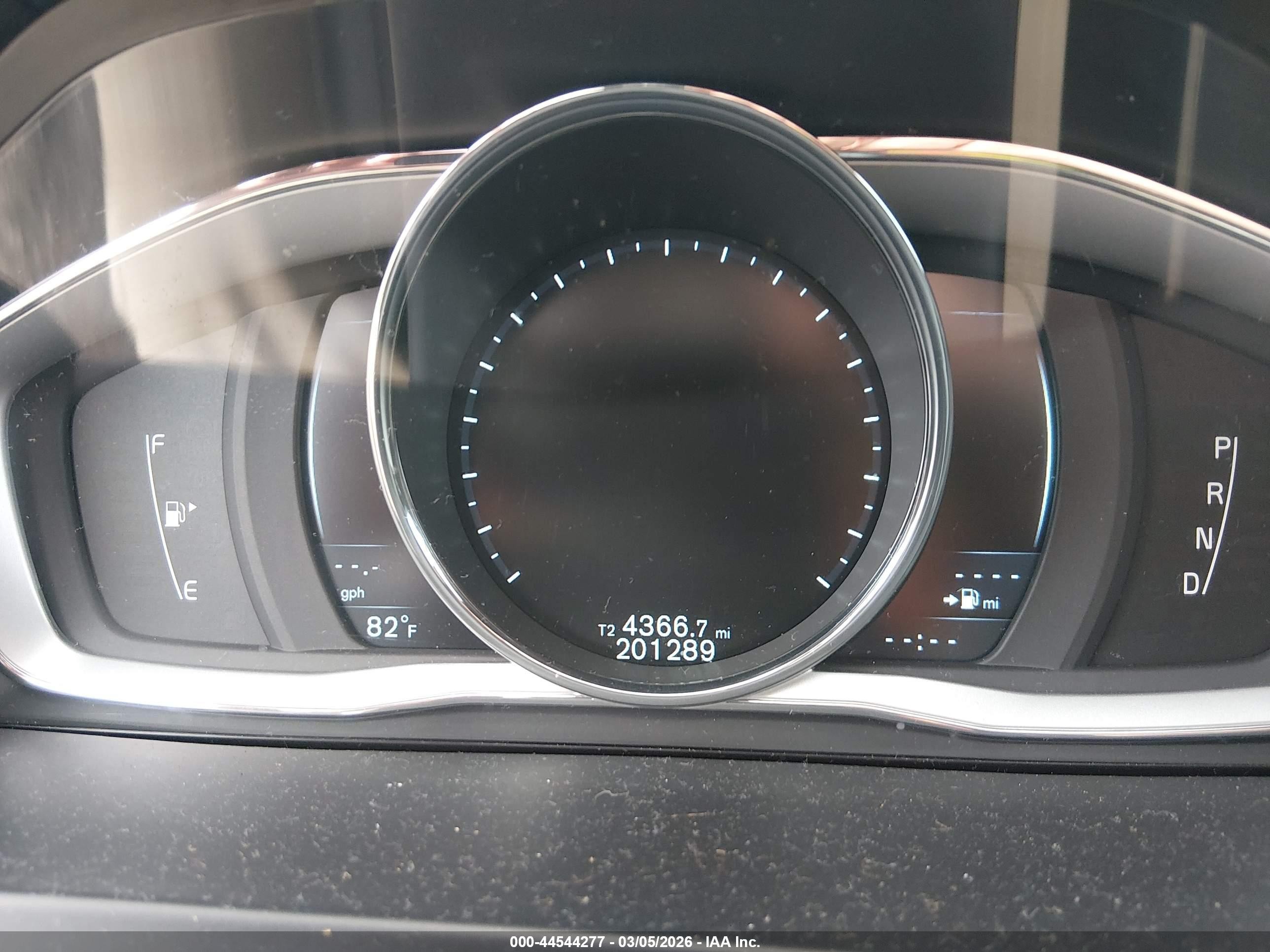 2015 Volvo V60 Cross Country T5 Dark Brown vin: YV4612HK2F1001885