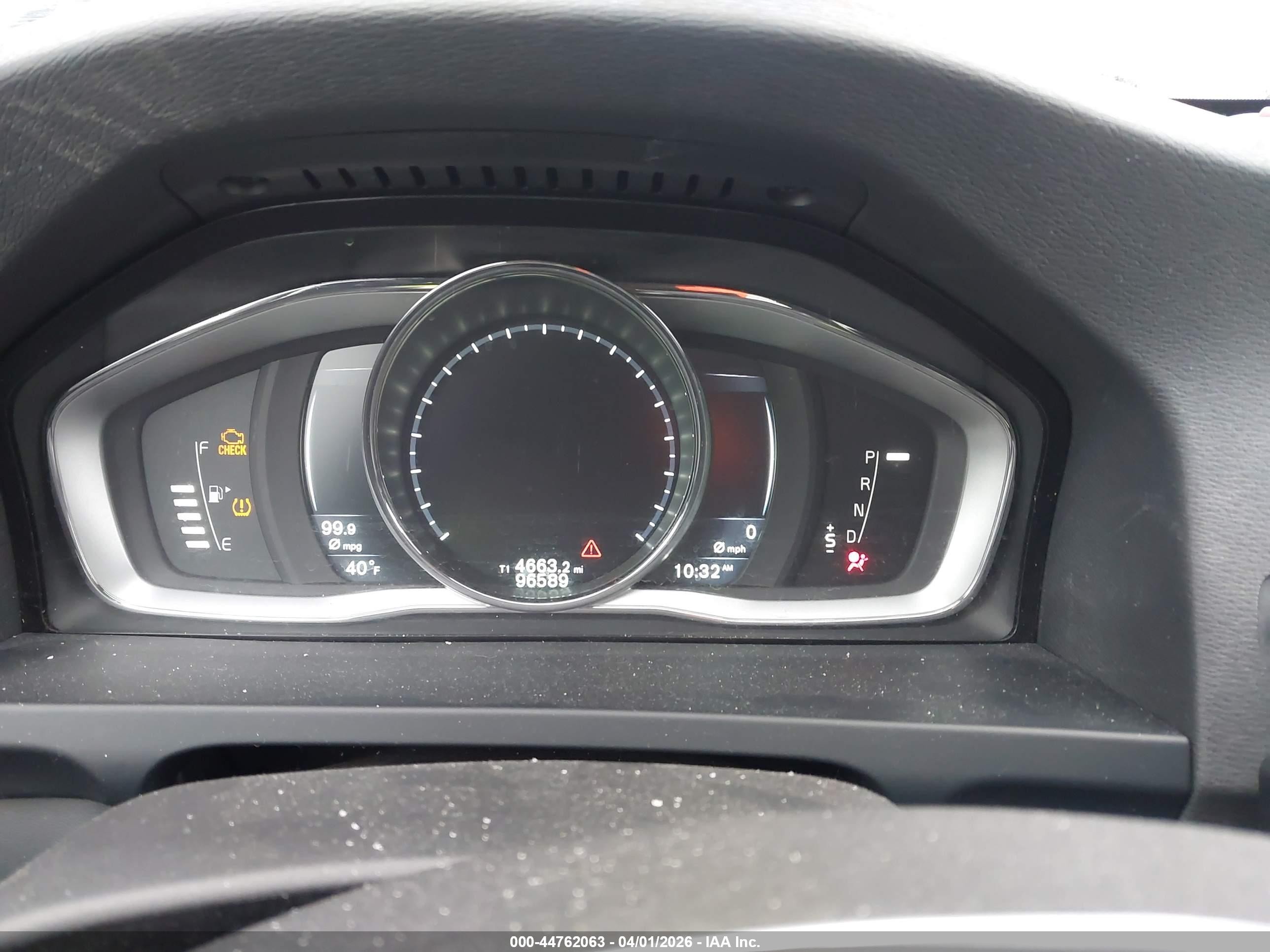 2015 Volvo V60 Cross Country T5 Black vin: YV4612HK8F1001681