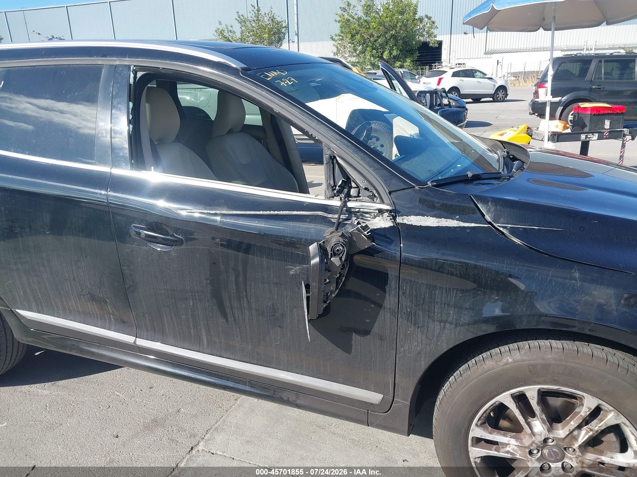 2015 Volvo Xc60 T5/t5 Premier Black vin: YV4612RK1F2759984