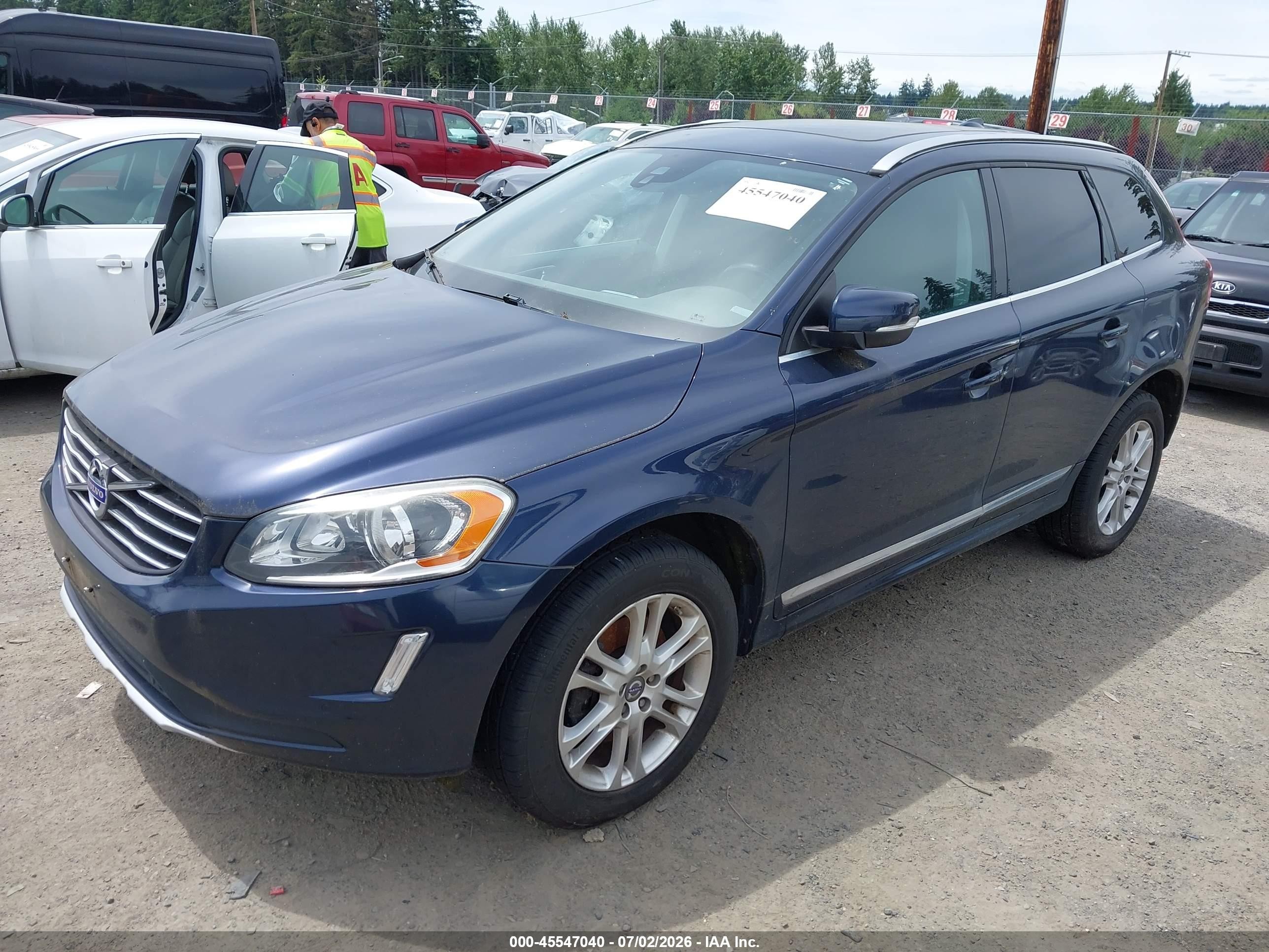 2015 Volvo Xc60 T5/t5 Premier Blue vin: YV4612RK3F2635778