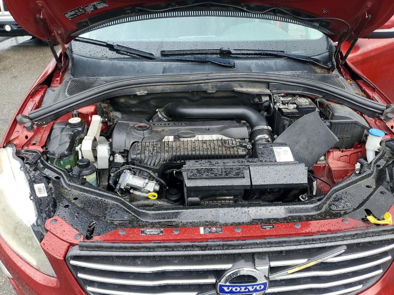 2015 Volvo Xc60 T5 Premier Burgundy vin: YV4612RK5F2642280