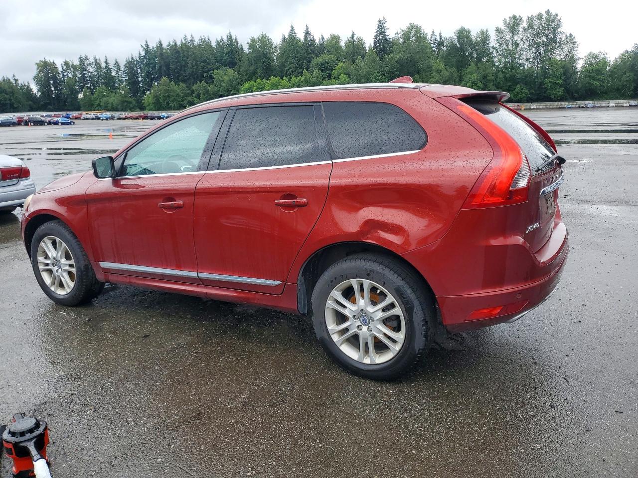 2015 Volvo Xc60 T5 Premier Burgundy vin: YV4612RK5F2642280
