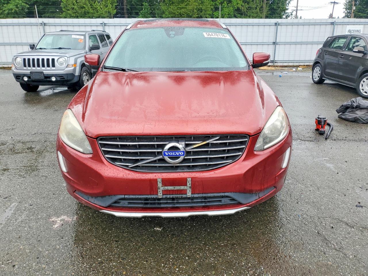 2015 Volvo Xc60 T5 Premier Burgundy vin: YV4612RK5F2642280