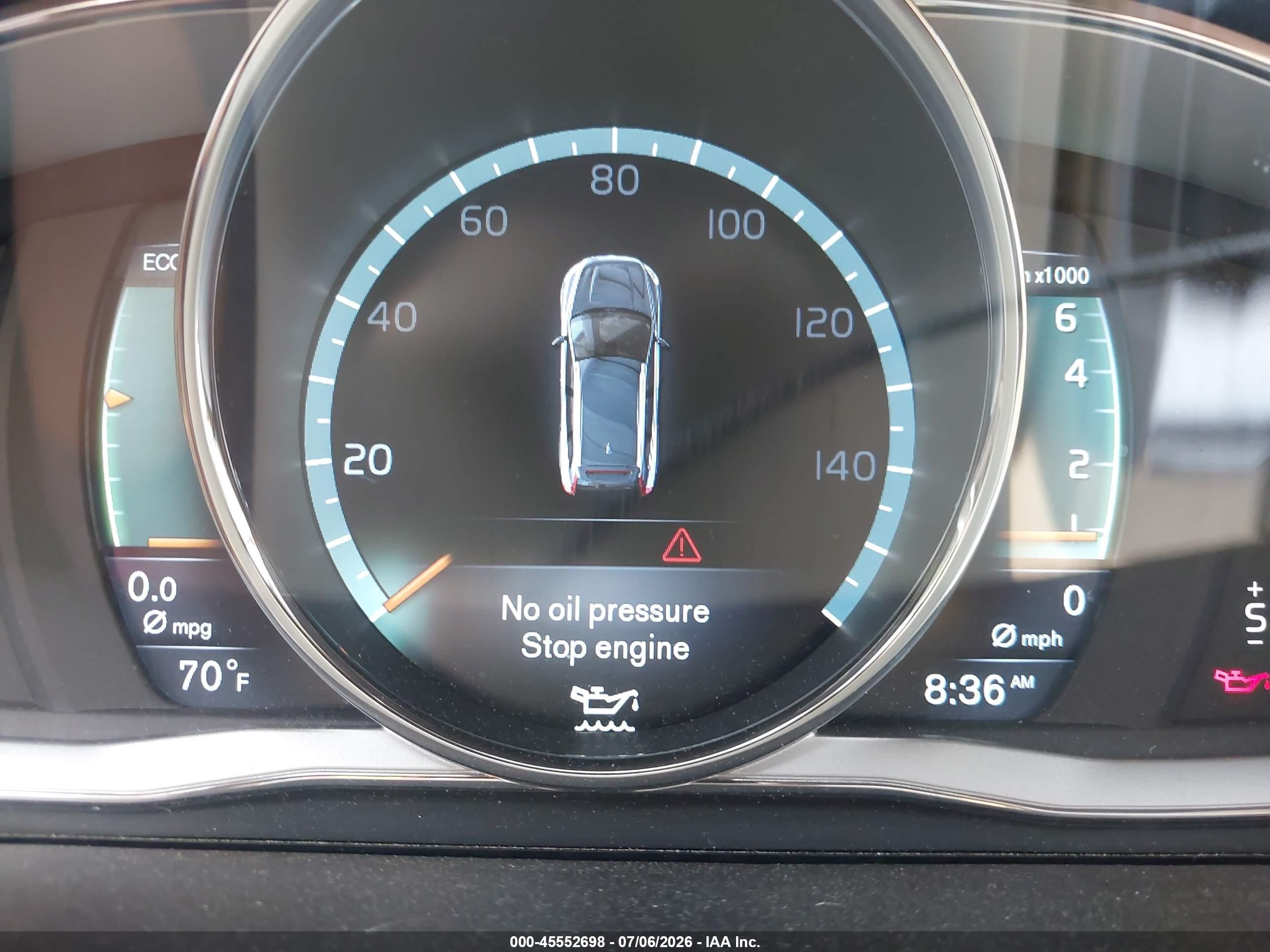 2015 Volvo Xc60   Navy vin: YV4612RK5F2711355