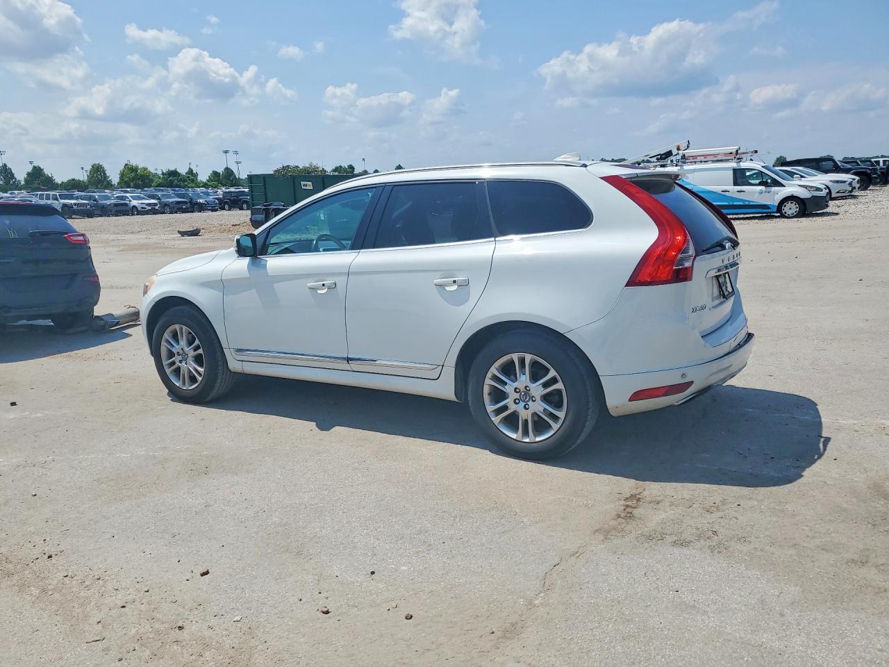 2015 Volvo Xc60 T5 Premier White vin: YV4612RK7F2673871