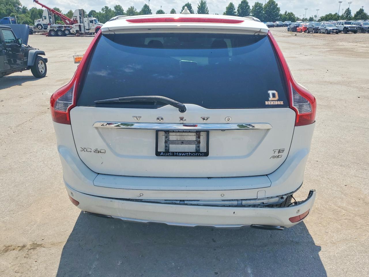 2015 Volvo Xc60 T5 Premier White vin: YV4612RK7F2673871