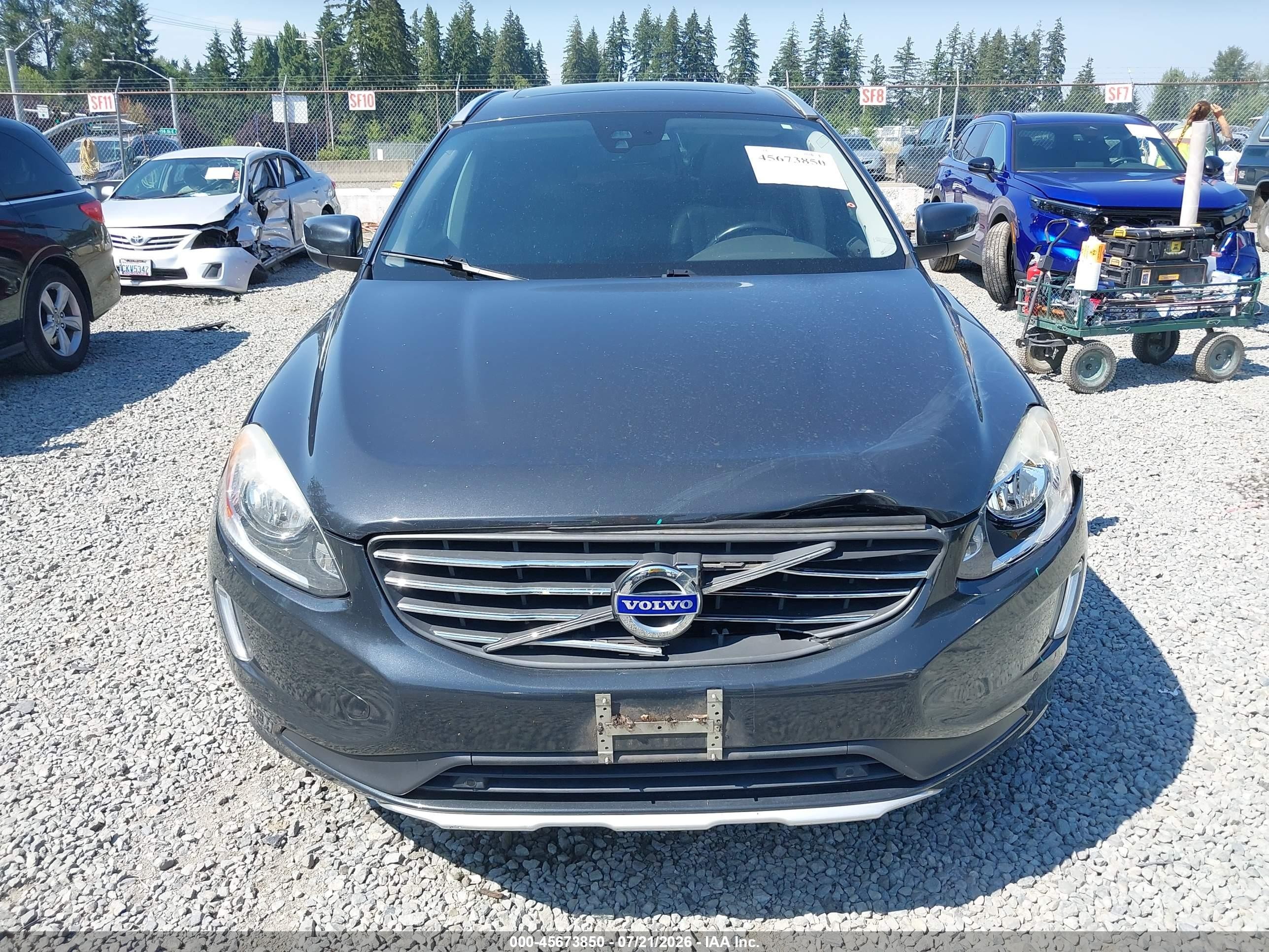 2015 Volvo Xc60 T5/t5 Premier Black vin: YV4612RK7F2717836