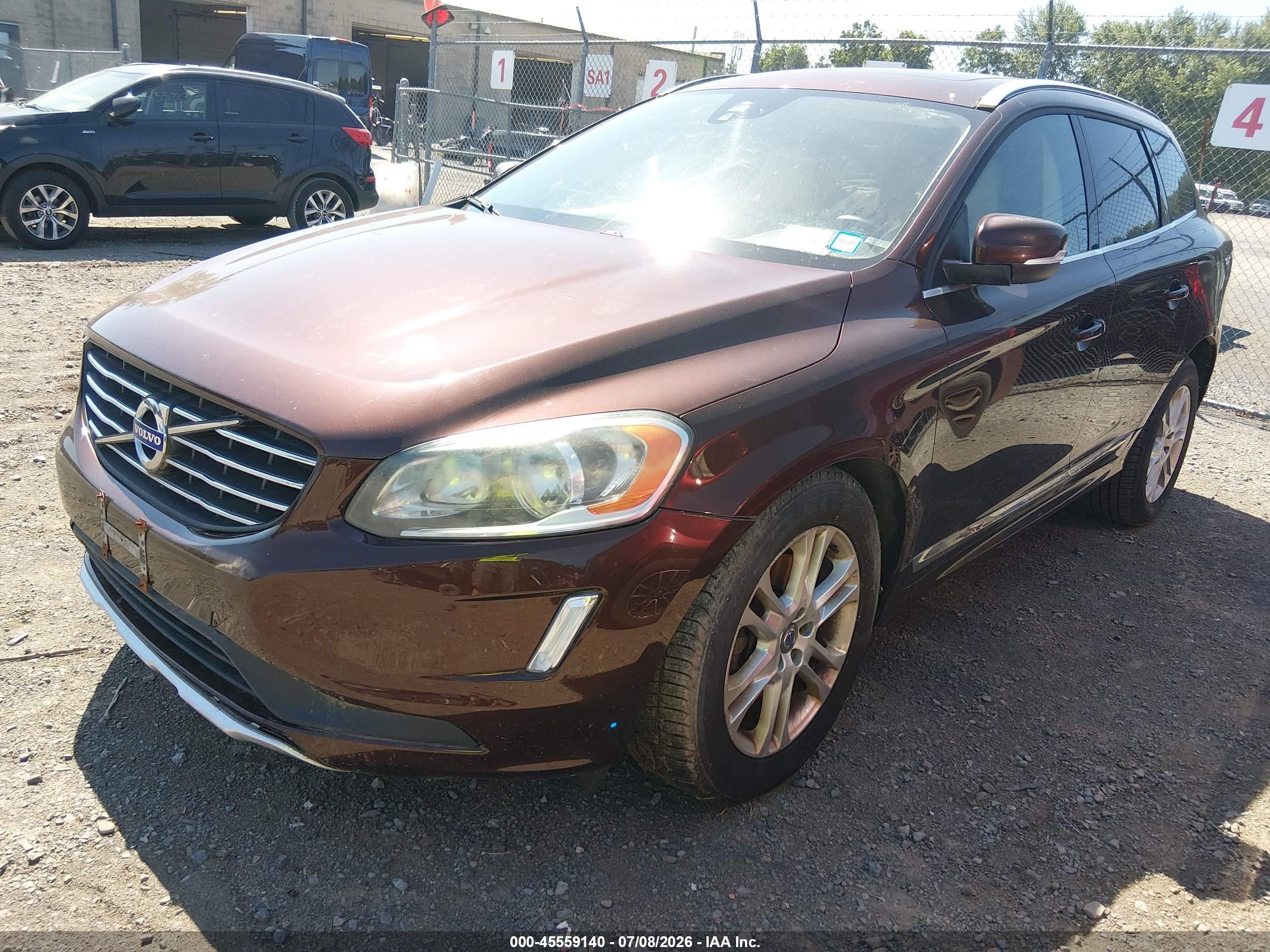 2015 Volvo Xc60 T5/t5 Premier Brown vin: YV4612RK7F2739447