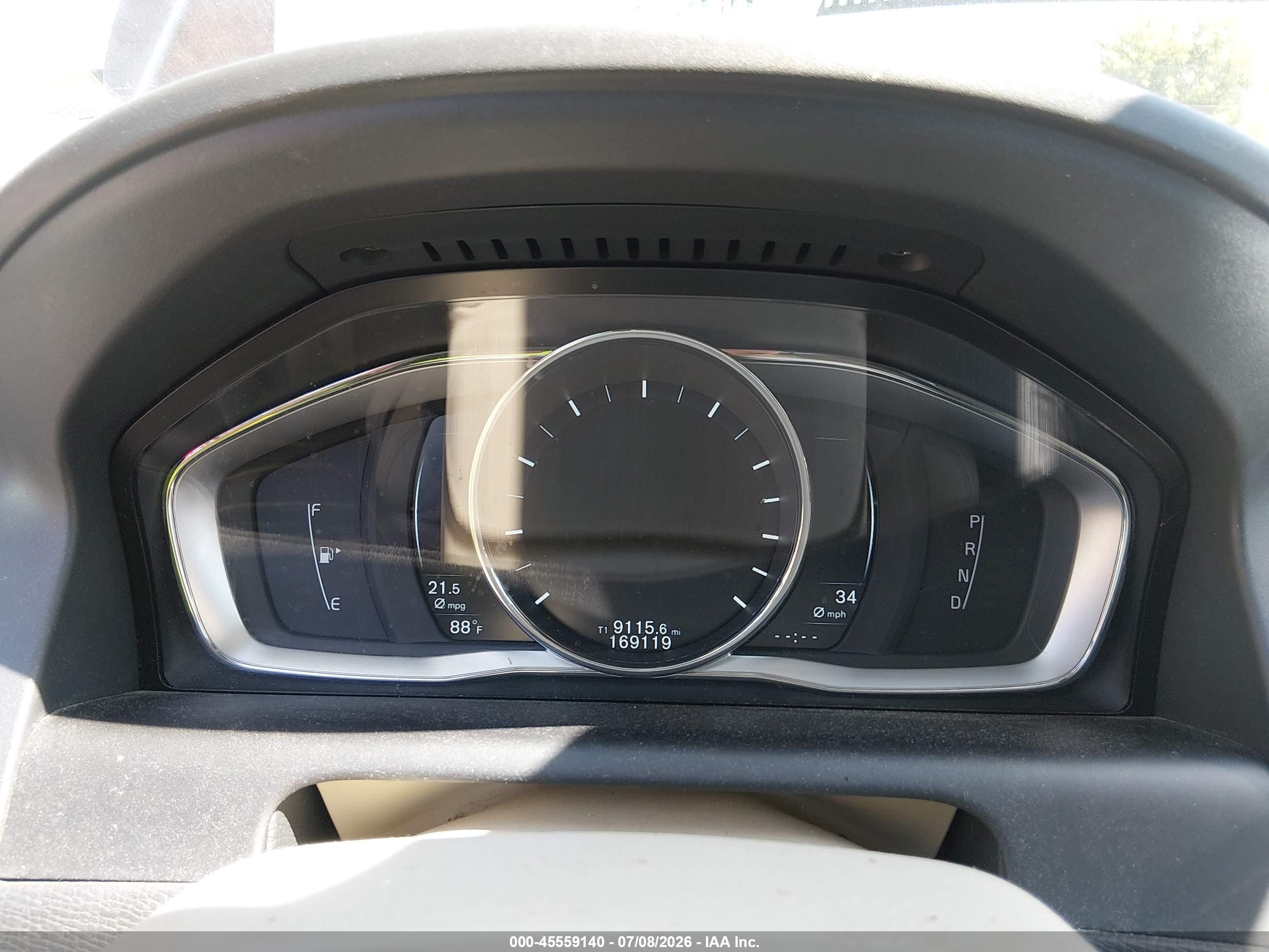 2015 Volvo Xc60 T5/t5 Premier Brown vin: YV4612RK7F2739447