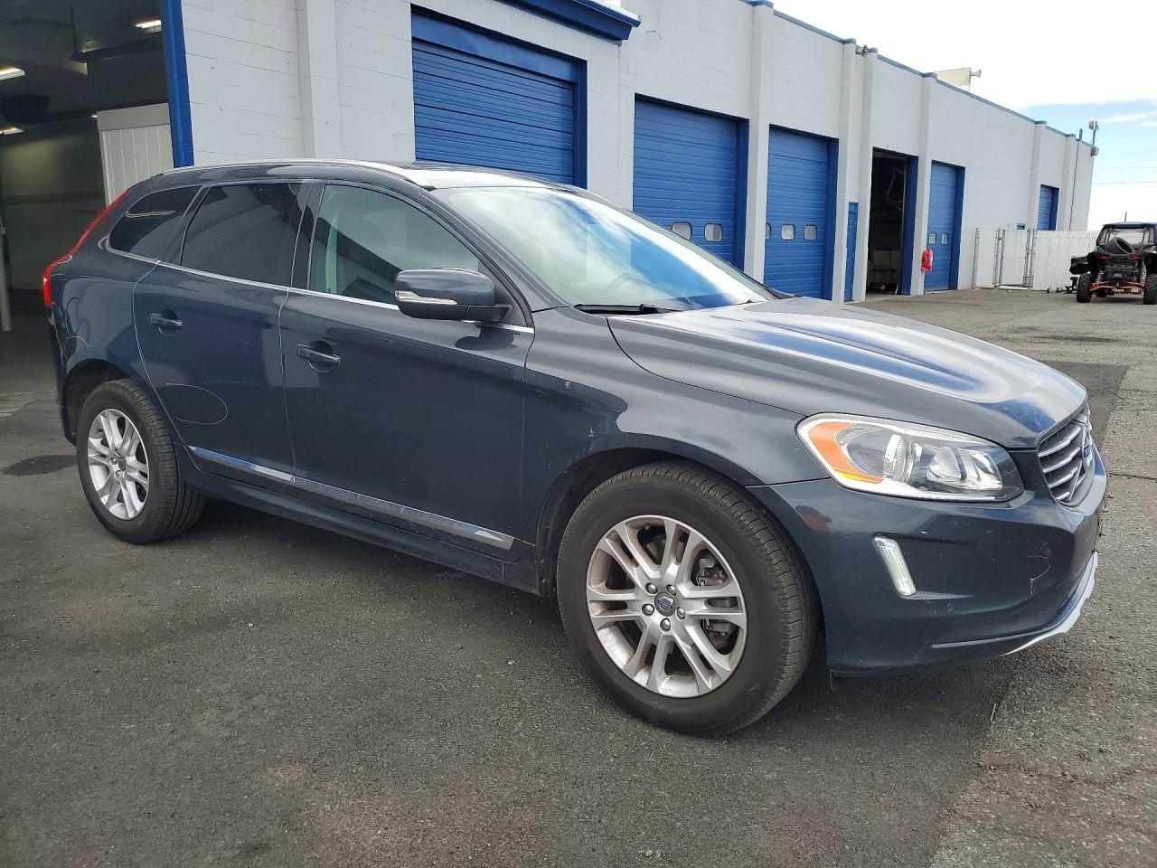 2015 Volvo Xc60 T5 Premier Charcoal vin: YV4612RKXF2716163