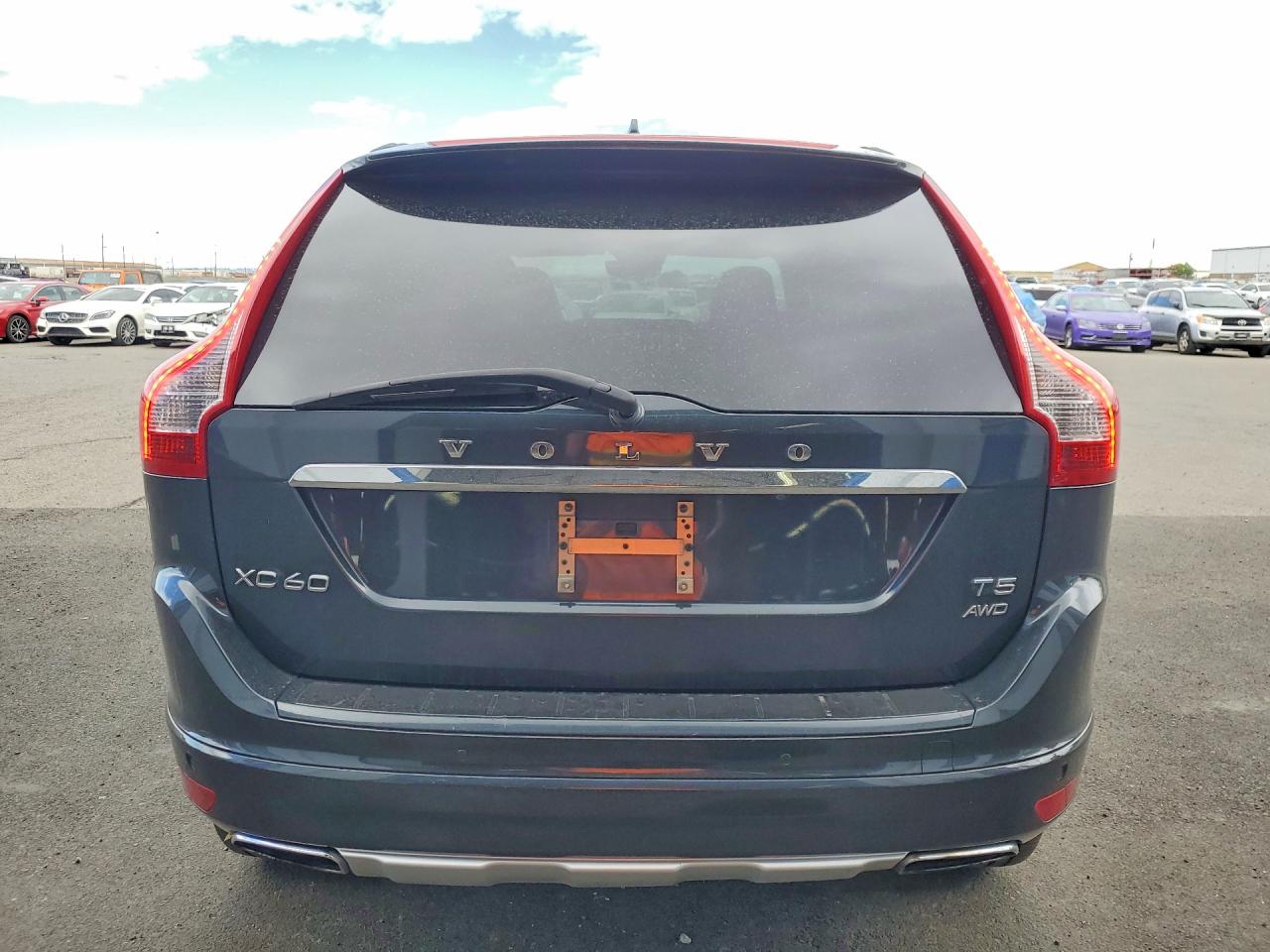 2015 Volvo Xc60 T5 Premier Charcoal vin: YV4612RKXF2716163