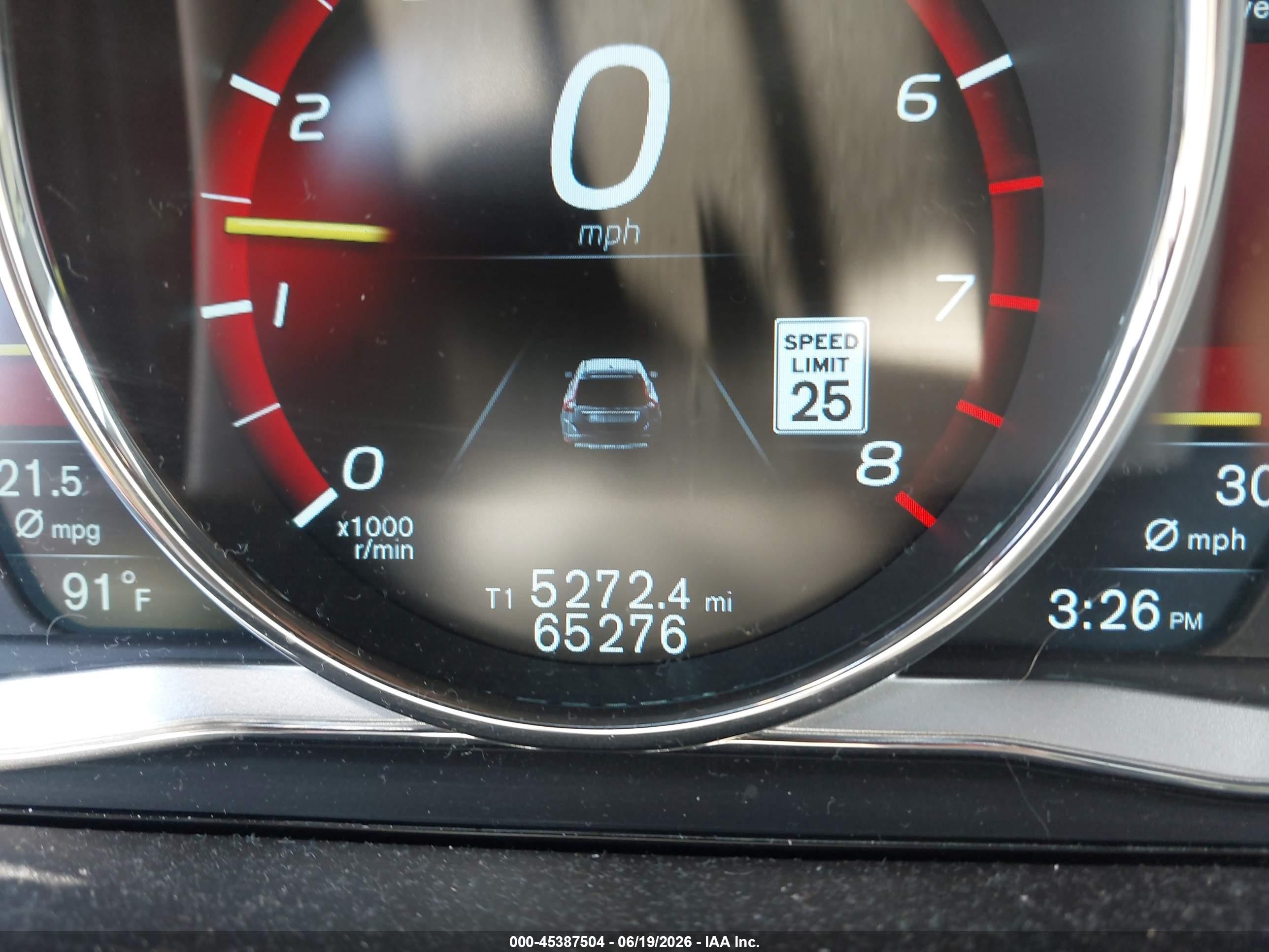 2015 Volvo Xc60 T5 Platinum Black vin: YV4612RM1F2717588