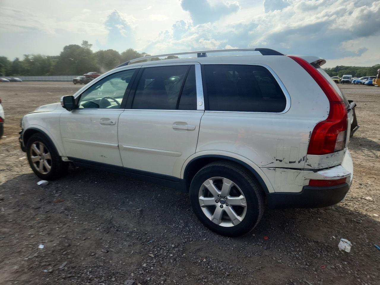 2010 Volvo Xc90 V8 White vin: YV4852CZ0A1549247