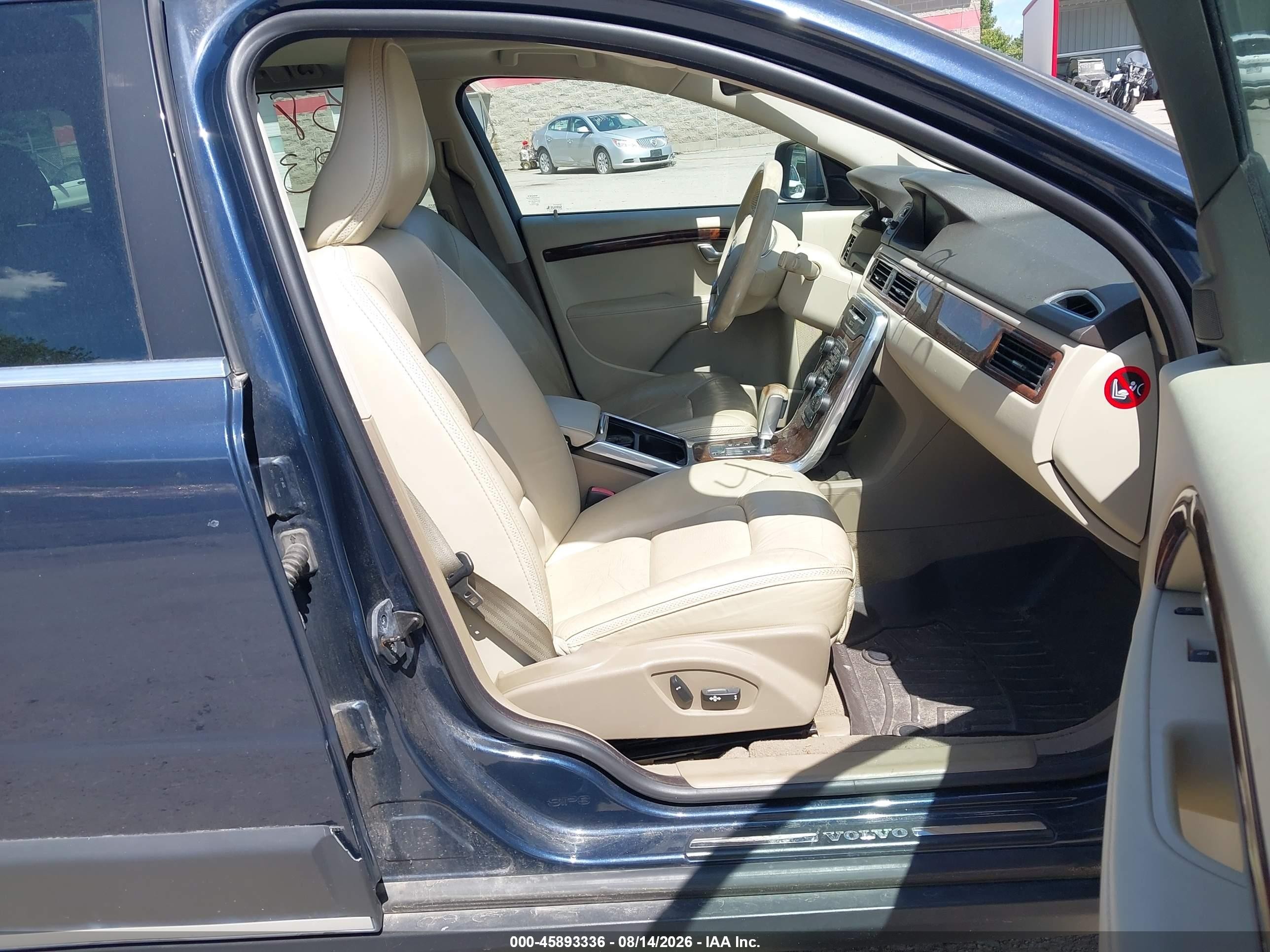 2012 Volvo Xc70 3.0l T6 Platinum Синий vin: YV4902BZ0C1127227