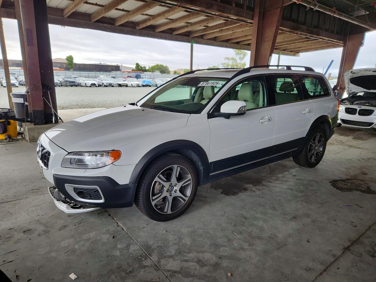 2013 Volvo Xc70 T6 White vin: YV4902BZ0D1163114