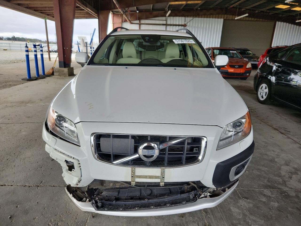 2013 Volvo Xc70 T6 White vin: YV4902BZ0D1163114