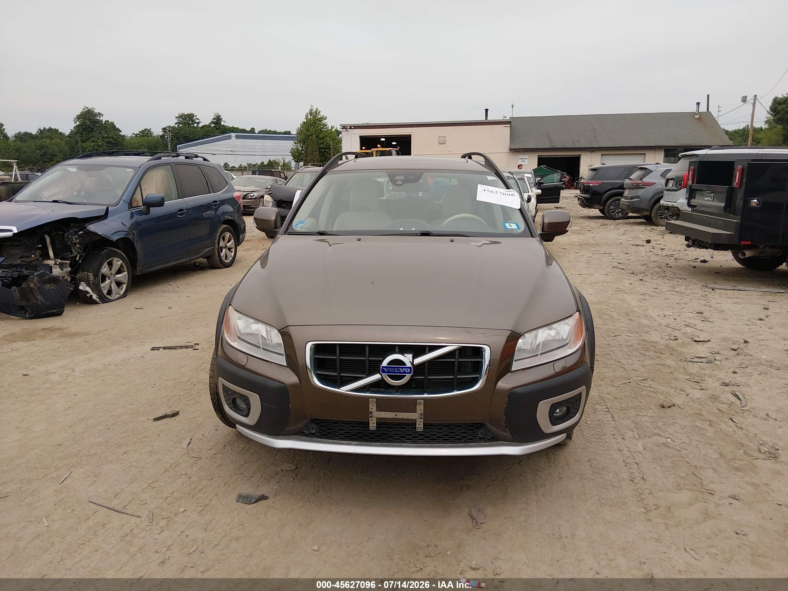 2012 Volvo Xc70 T6/t6 Platinum/t6 Premier Plus Brown vin: YV4902BZ1C1138740