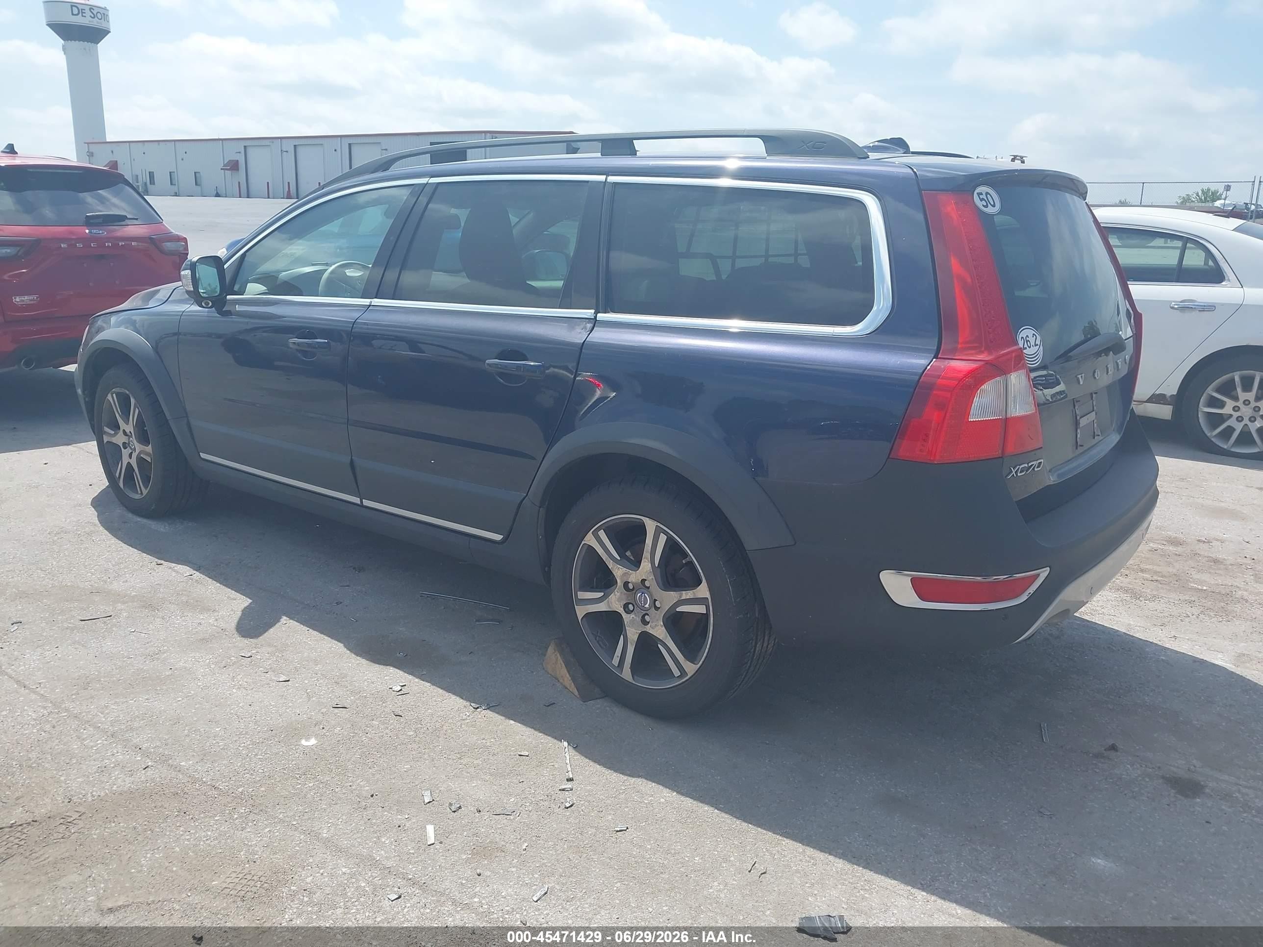 2013 Volvo Xc70 T6 Platinum Blue vin: YV4902BZ3D1164239