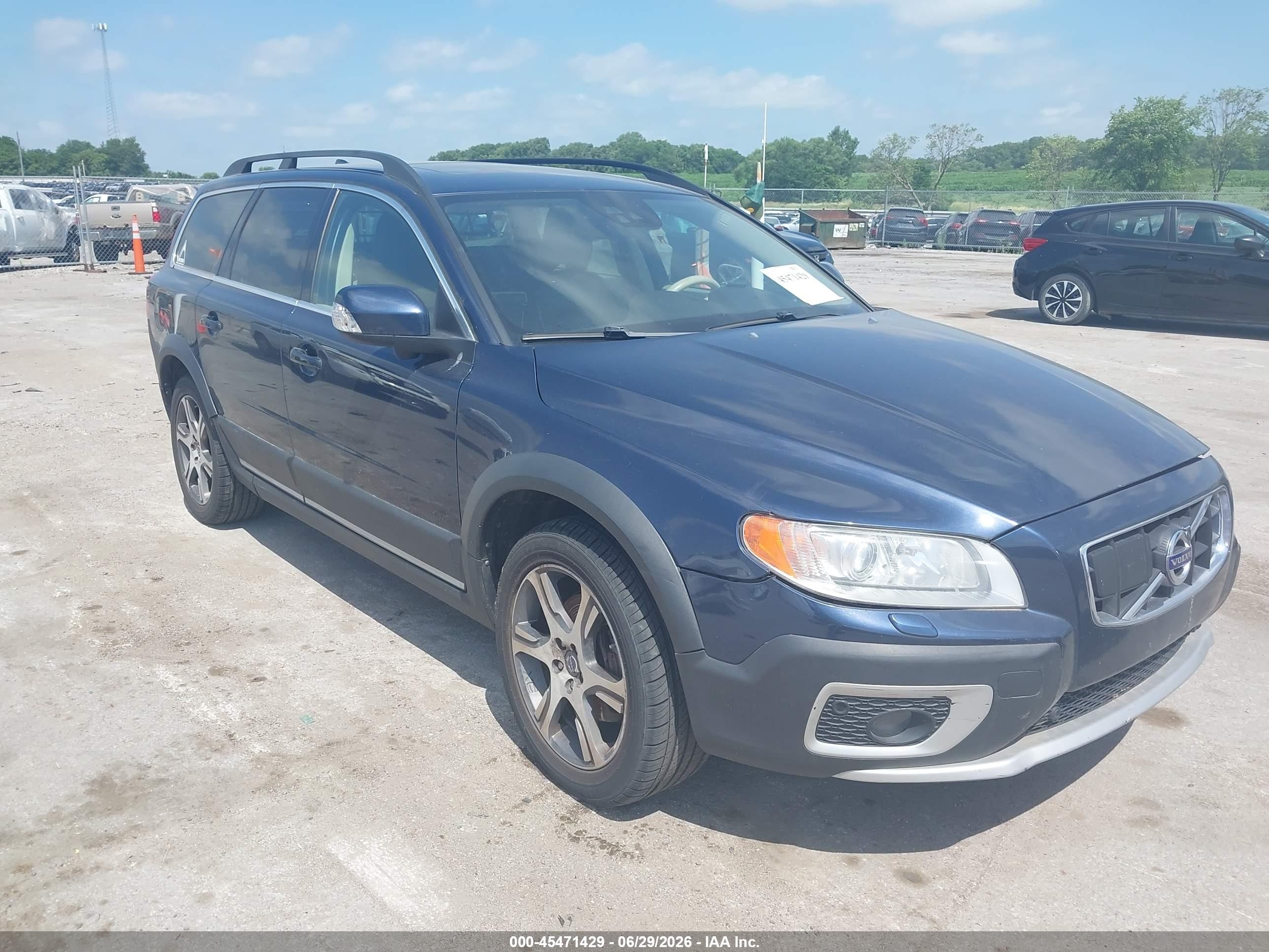 2013 Volvo Xc70 T6 Platinum Blue vin: YV4902BZ3D1164239