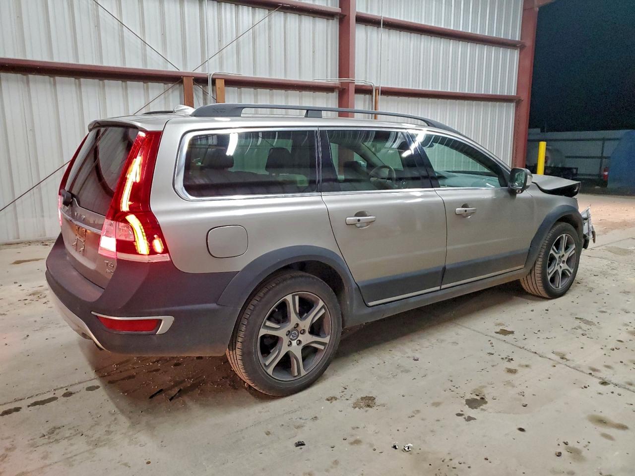 2014 Volvo Xc70 T6 Tan vin: YV4902BZ3E1176974