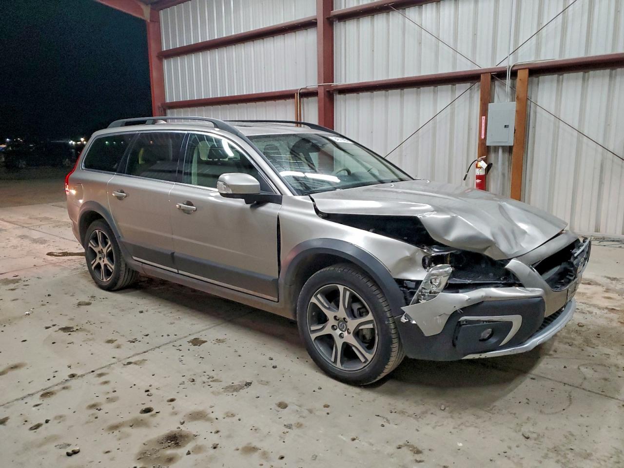 2014 Volvo Xc70 T6 Tan vin: YV4902BZ3E1176974
