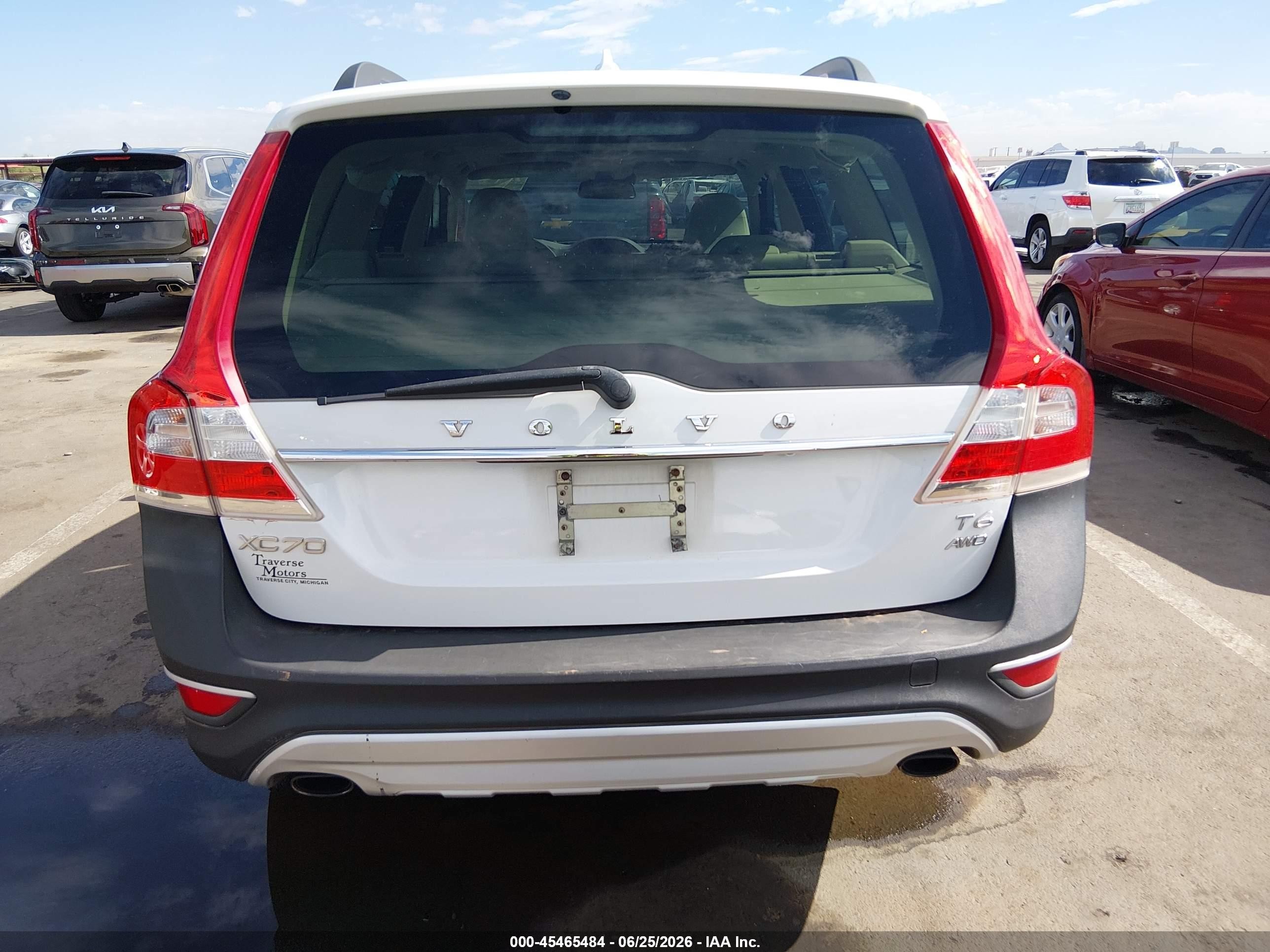 2014 Volvo Xc70 T6 Premier Plus Белый vin: YV4902BZ4E1175896