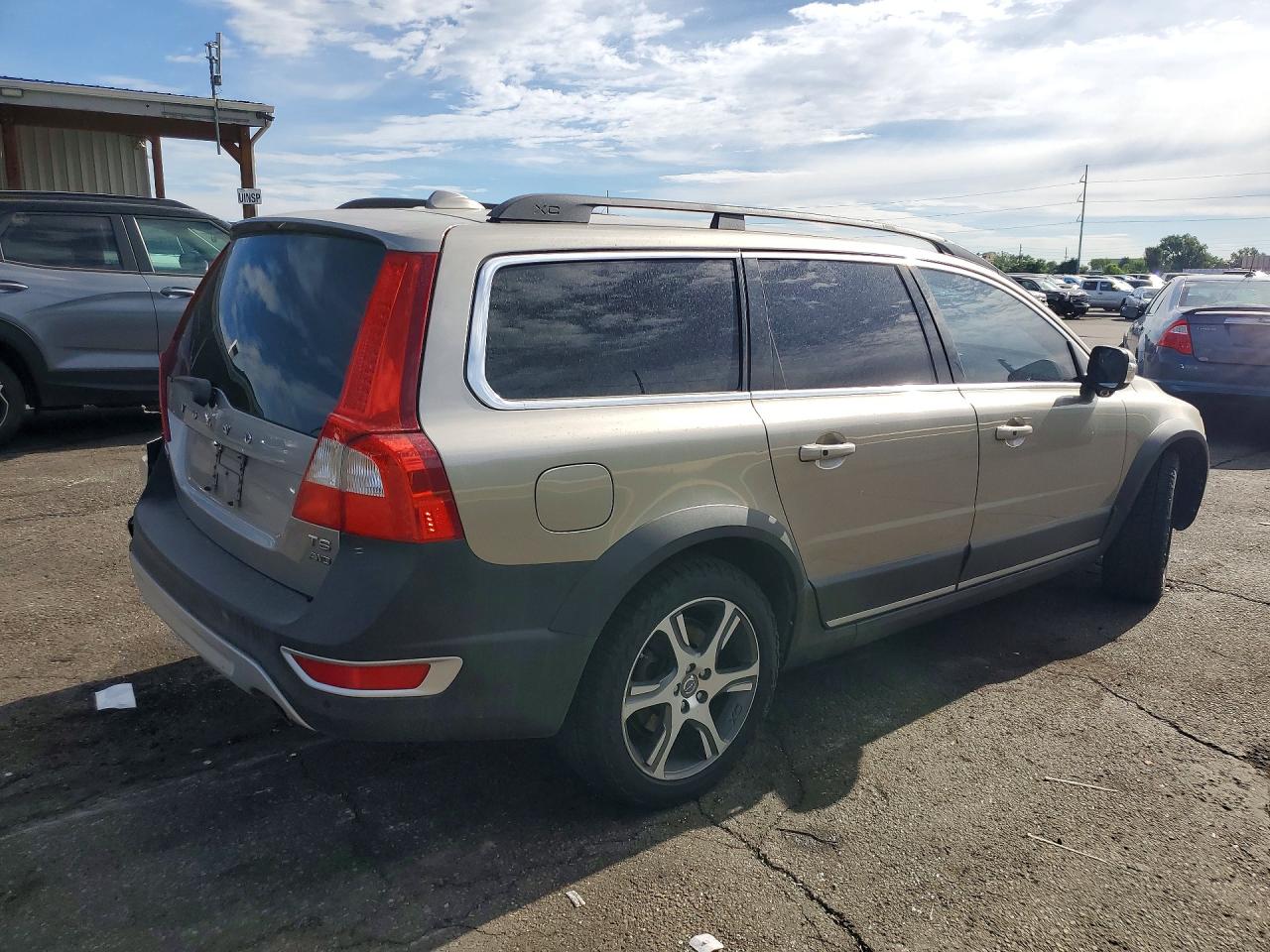 2011 Volvo Xc70 T6 Silver vin: YV4902BZ5B1099066