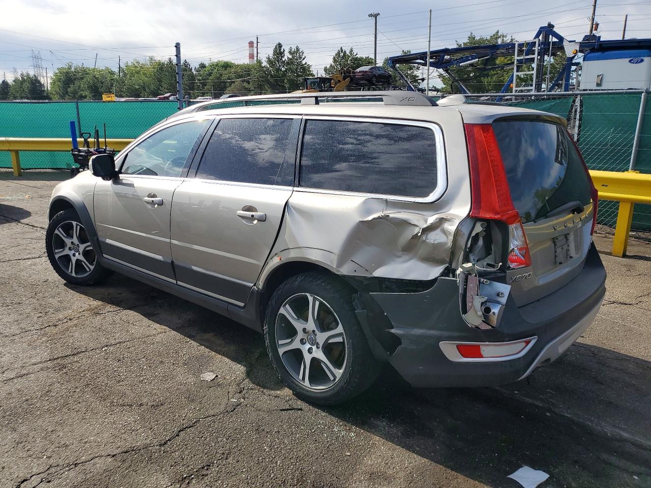 2011 Volvo Xc70 T6 Silver vin: YV4902BZ5B1099066