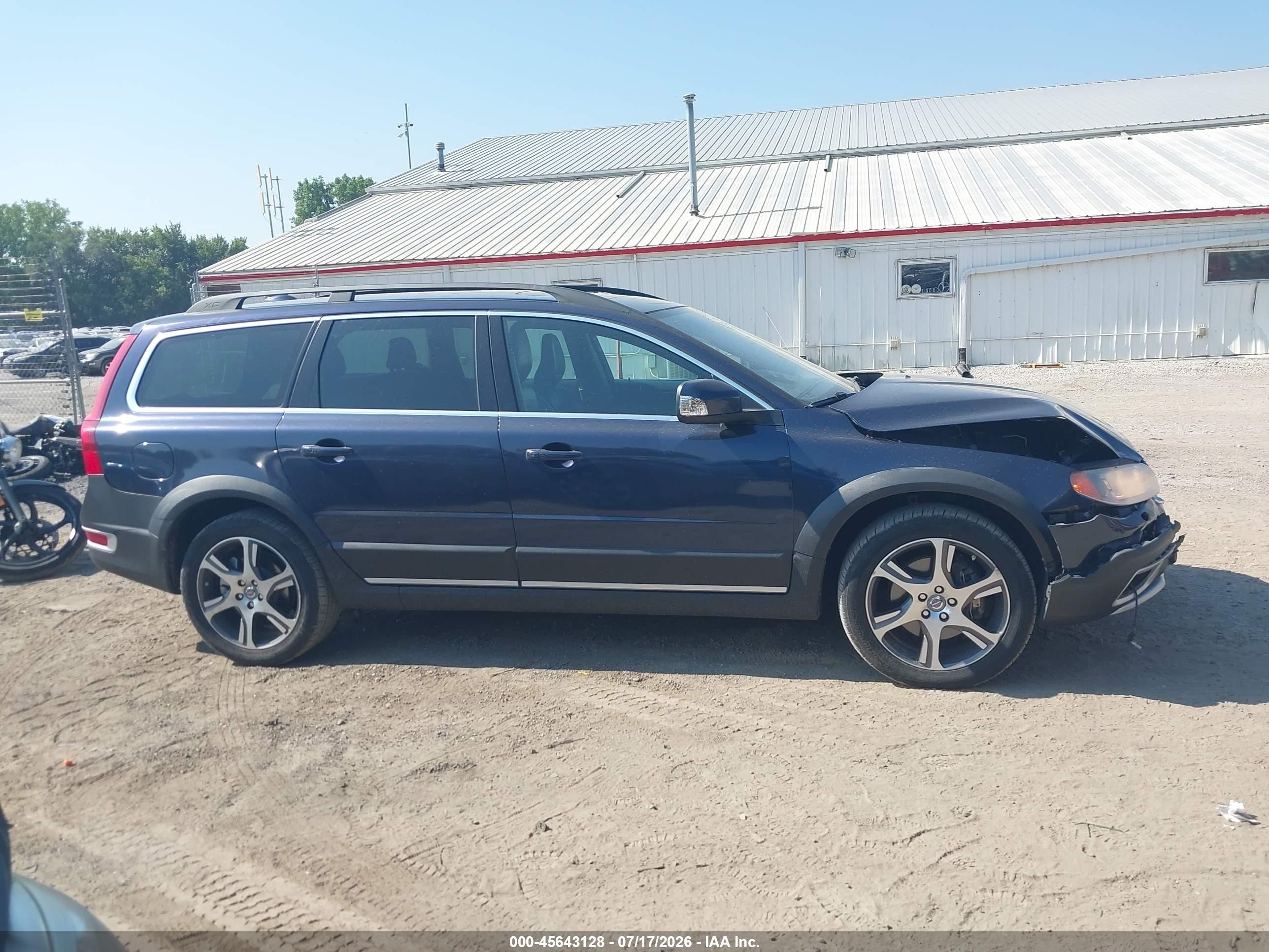 2013 Volvo Xc70 T6 Blue vin: YV4902BZ5D1169202