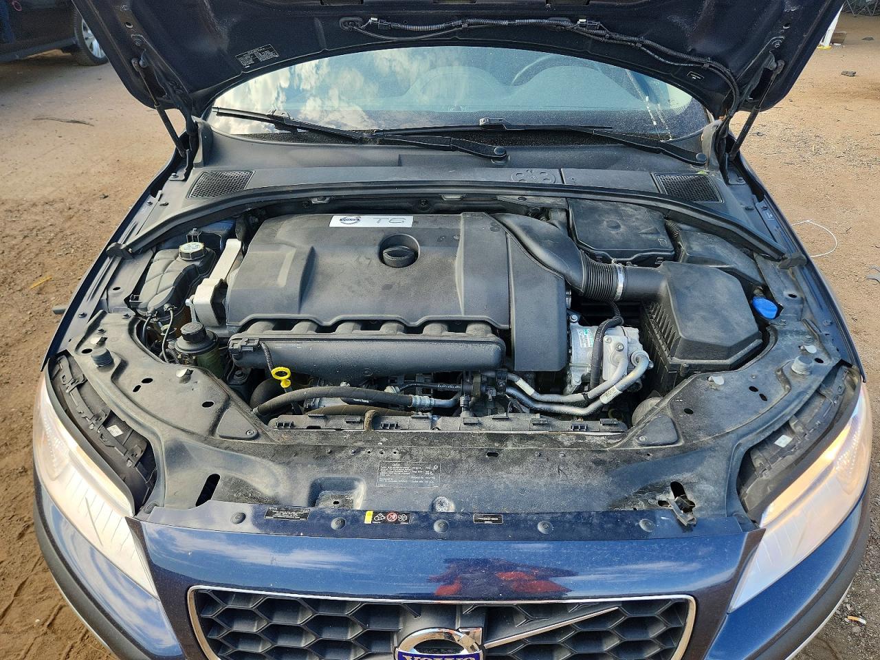2014 Volvo Xc70 T6 Синий vin: YV4902BZ5E1186535