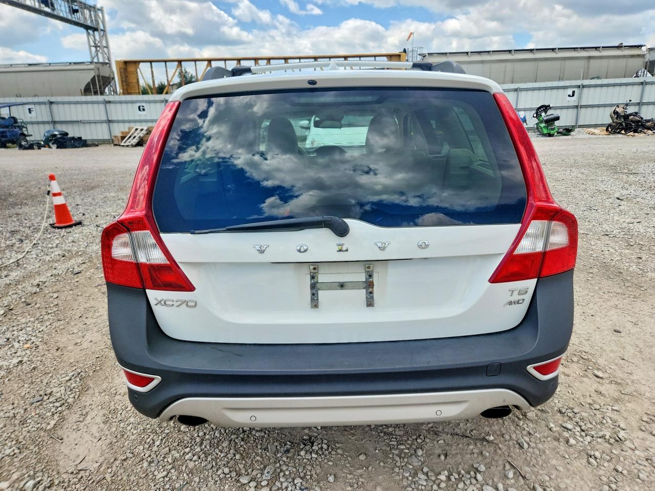 2012 Volvo Xc70 T6 Белый vin: YV4902BZ6C1129211