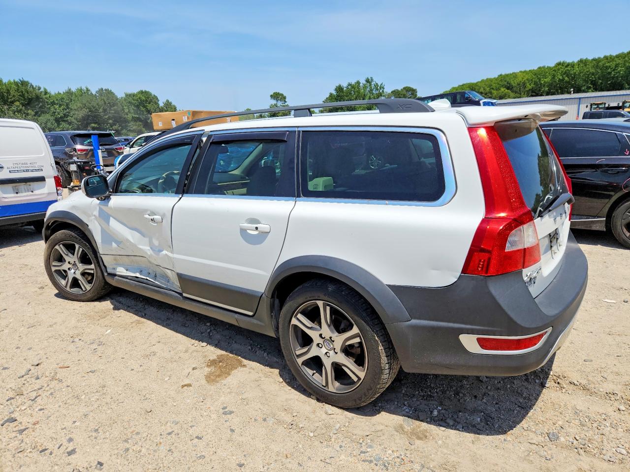 2013 Volvo Xc70 T6 White vin: YV4902BZ9D1155321