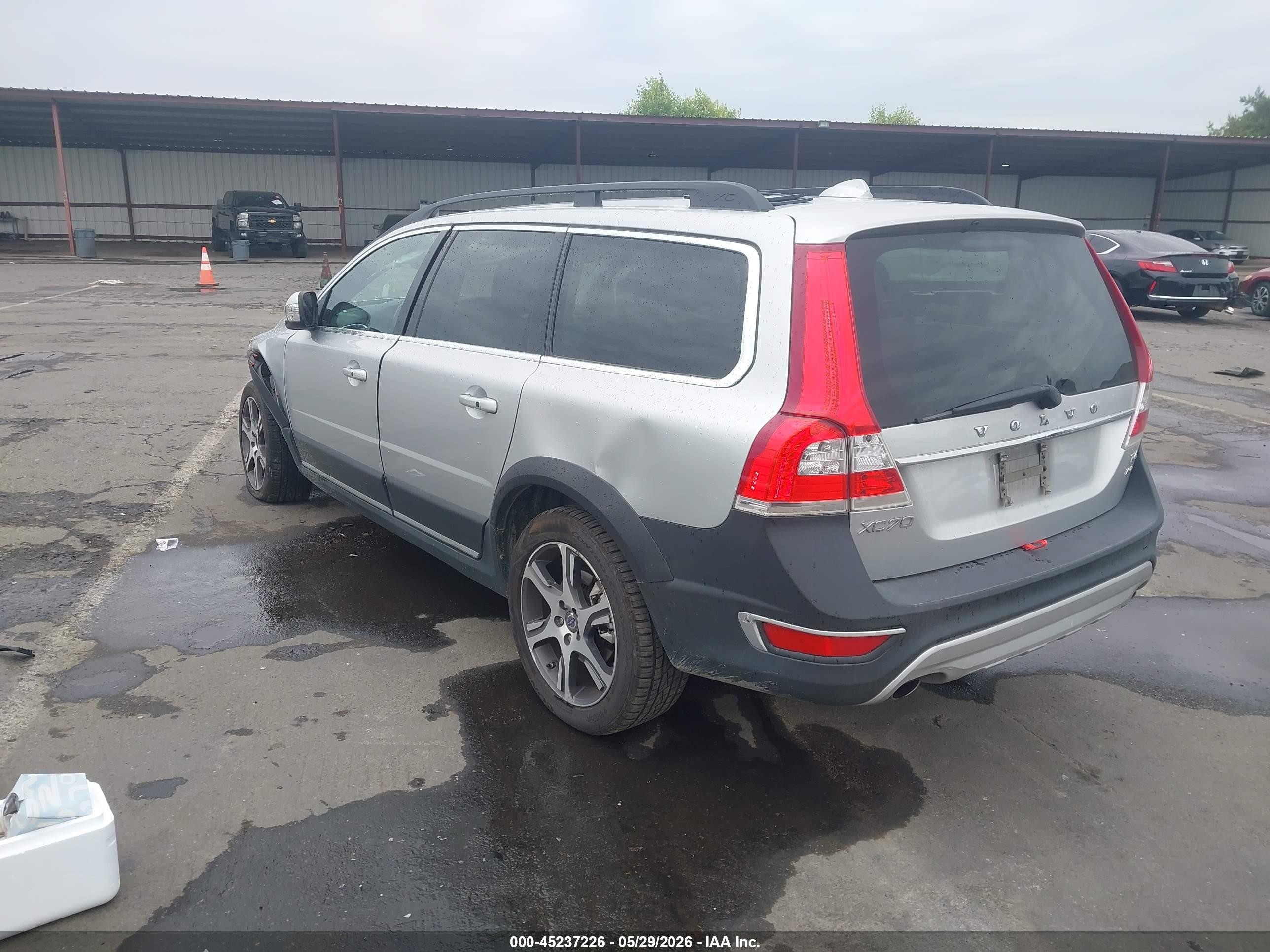 2014 Volvo Xc70 T6/t6 Platinum/t6 Premier Plus Серебряный vin: YV4902BZ9E1178230