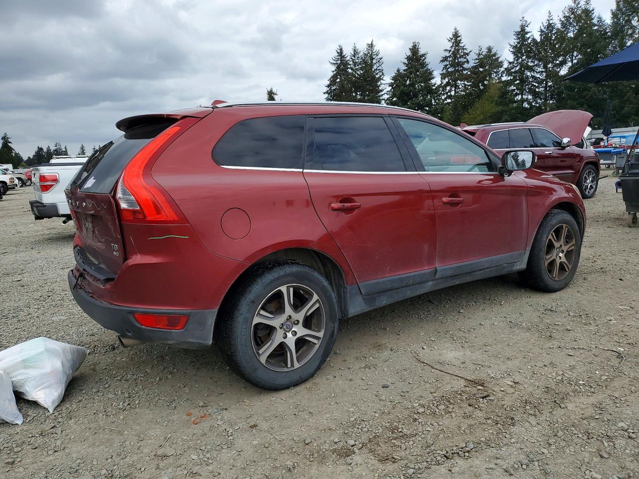 2011 Volvo Xc60 T6 Red vin: YV4902DZ0B2186882