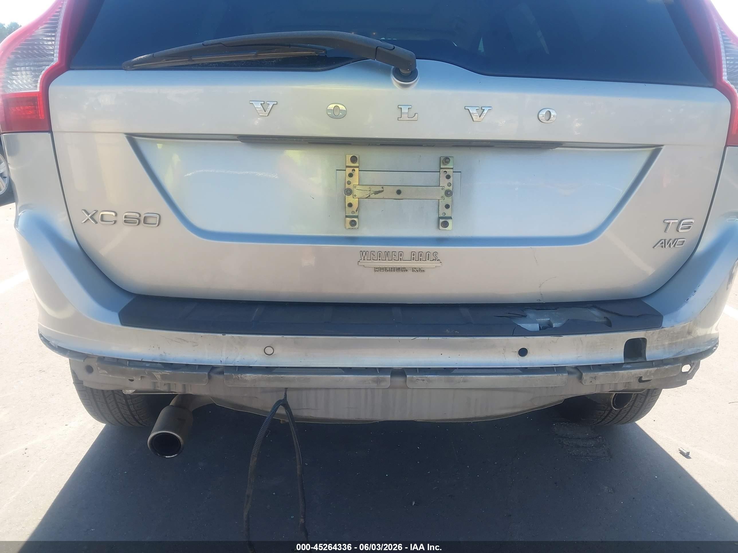 2011 Volvo Xc60 T6/t6 R-design Серебряный vin: YV4902DZ0B2225440