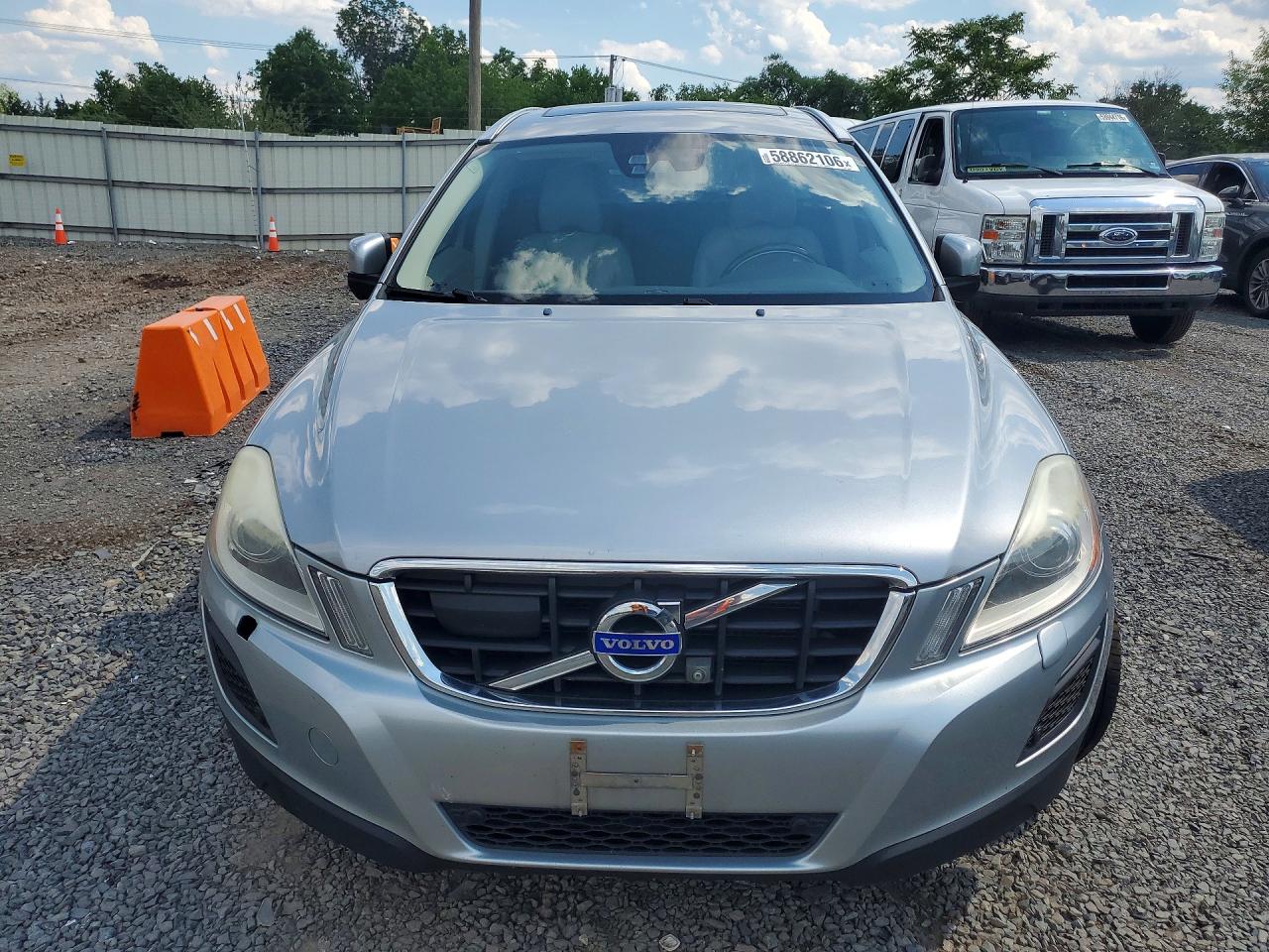2012 Volvo Xc60 T6 Silver vin: YV4902DZ0C2263039