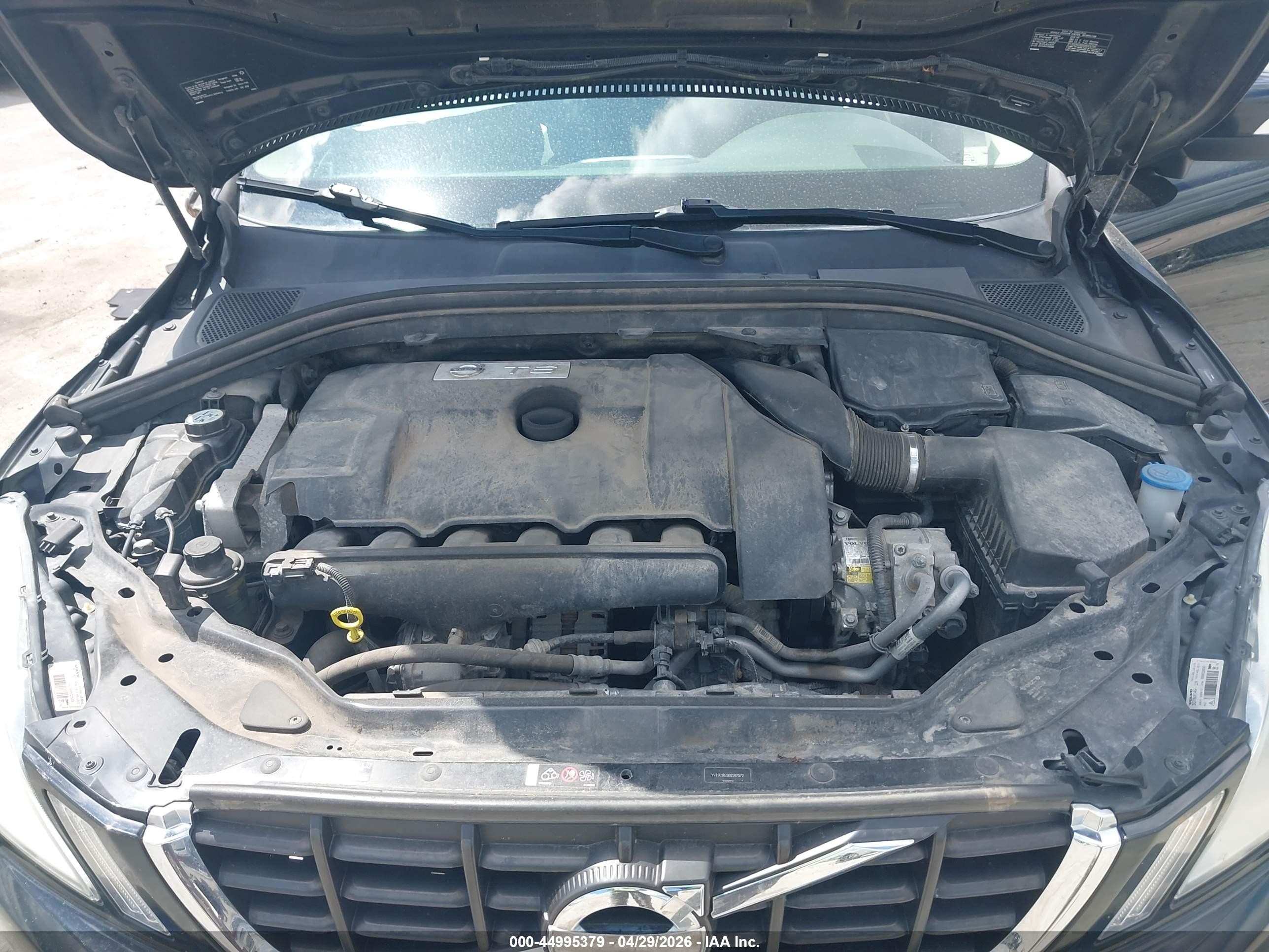 2013 Volvo Xc60 T6/t6 Platinum/t6 Premier Plus/t6 R-design/t6 R-design Platinum/t6 R-design Premier Plus Black vin: YV4902DZ0D2387572