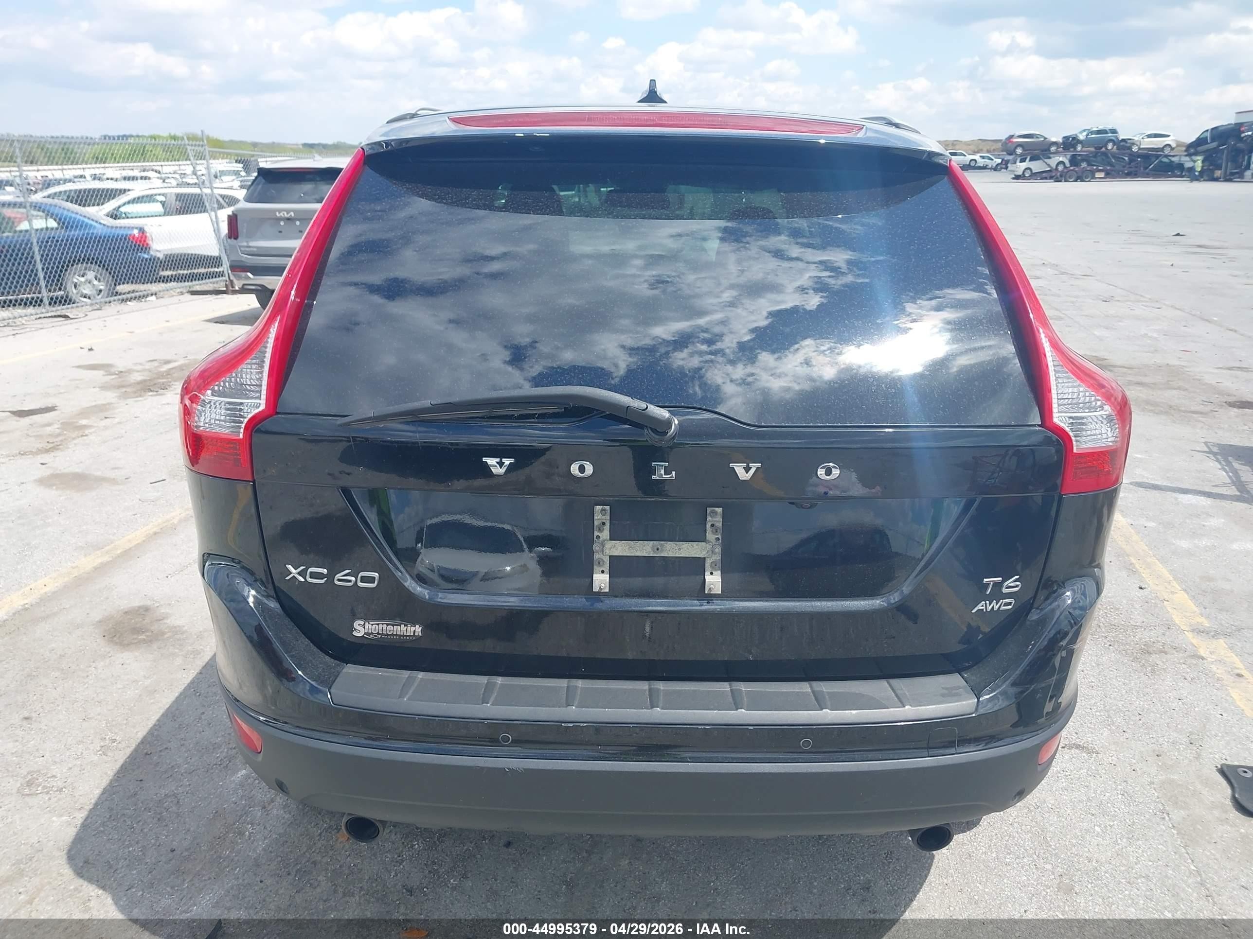 2013 Volvo Xc60 T6/t6 Platinum/t6 Premier Plus/t6 R-design/t6 R-design Platinum/t6 R-design Premier Plus Black vin: YV4902DZ0D2387572
