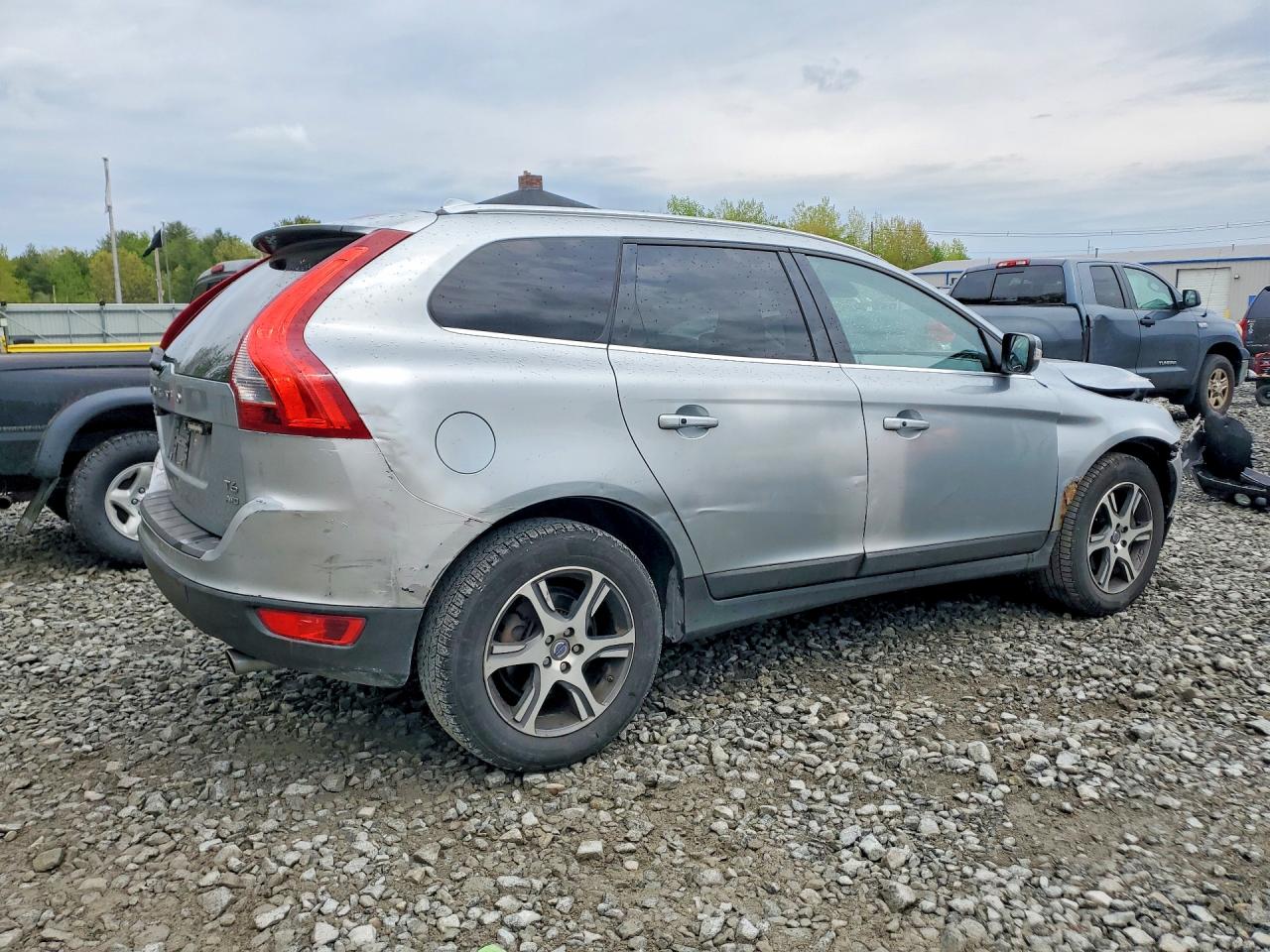 2013 Volvo Xc60 T6 Silver vin: YV4902DZ0D2462206