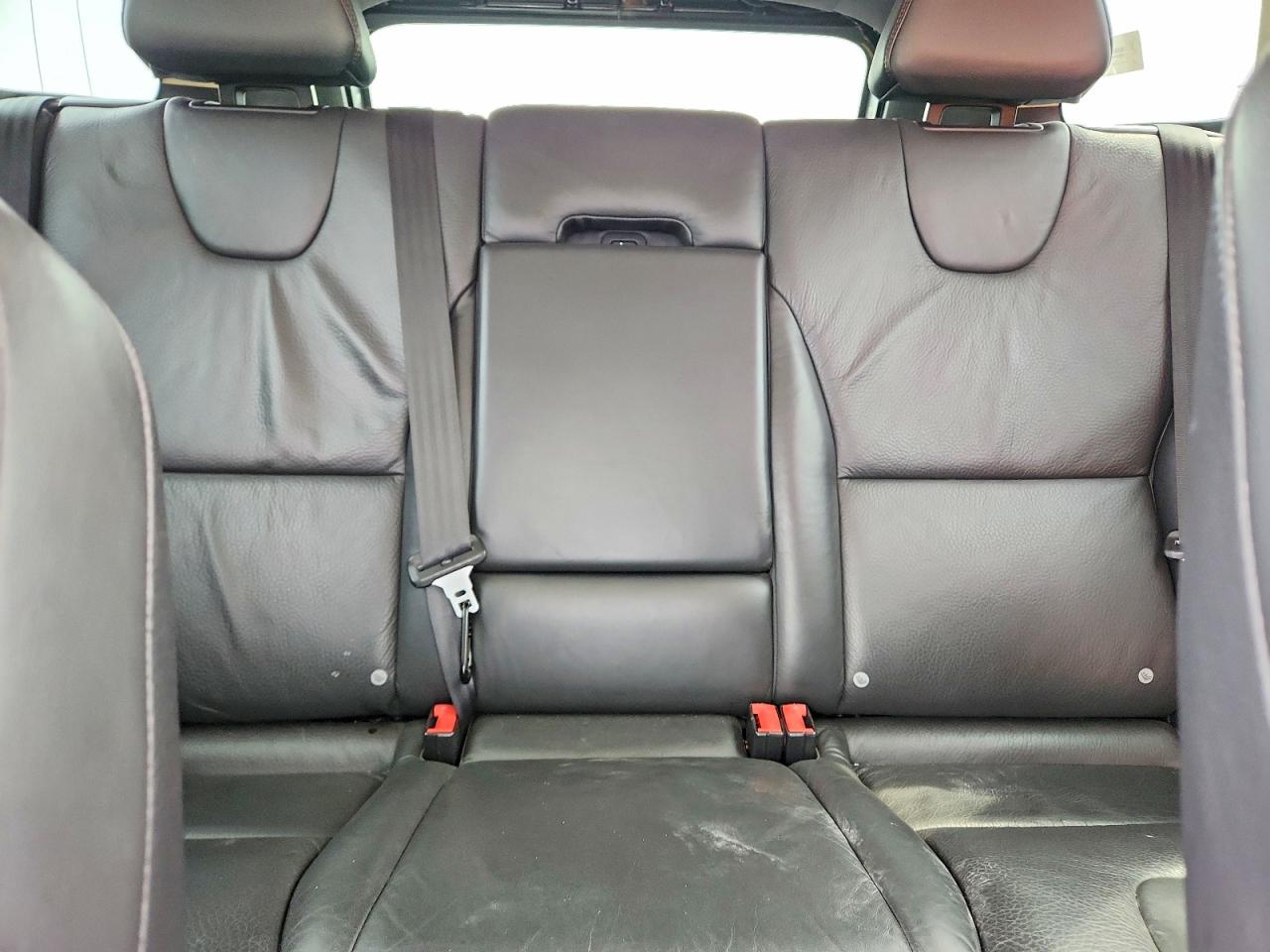 2011 Volvo Xc60 T6 Черный vin: YV4902DZ1B2189693
