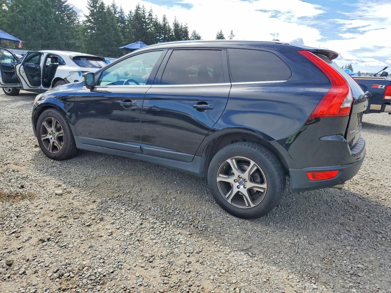 2011 Volvo Xc60 T6 Black vin: YV4902DZ1B2198216