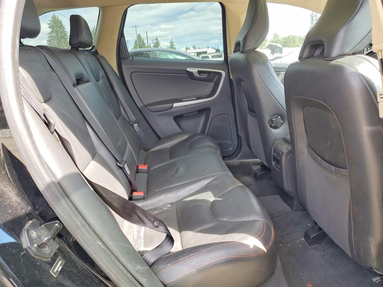 2011 Volvo Xc60 T6 Black vin: YV4902DZ1B2198216