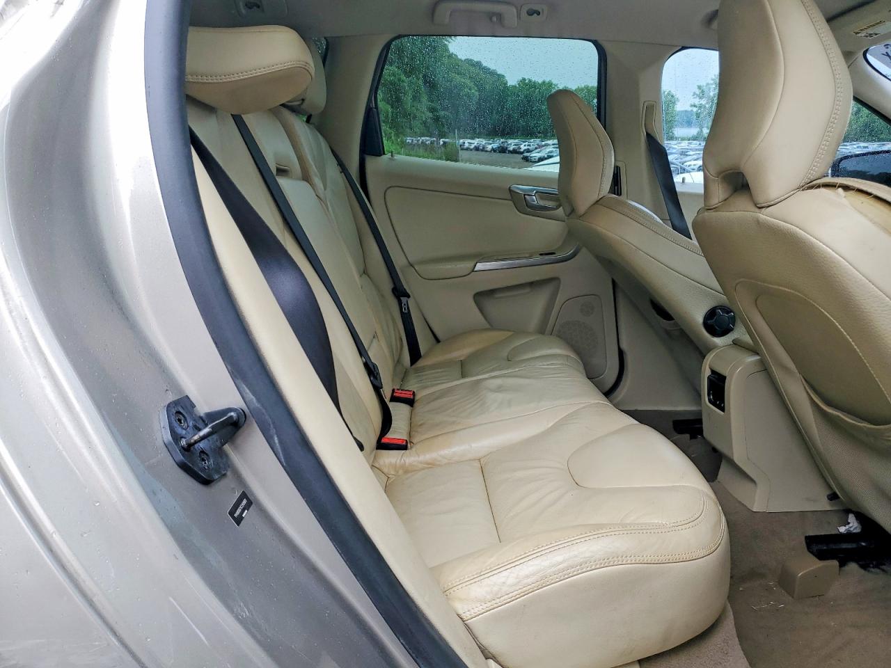 2012 Volvo Xc60 T6 Gray vin: YV4902DZ1C2268900