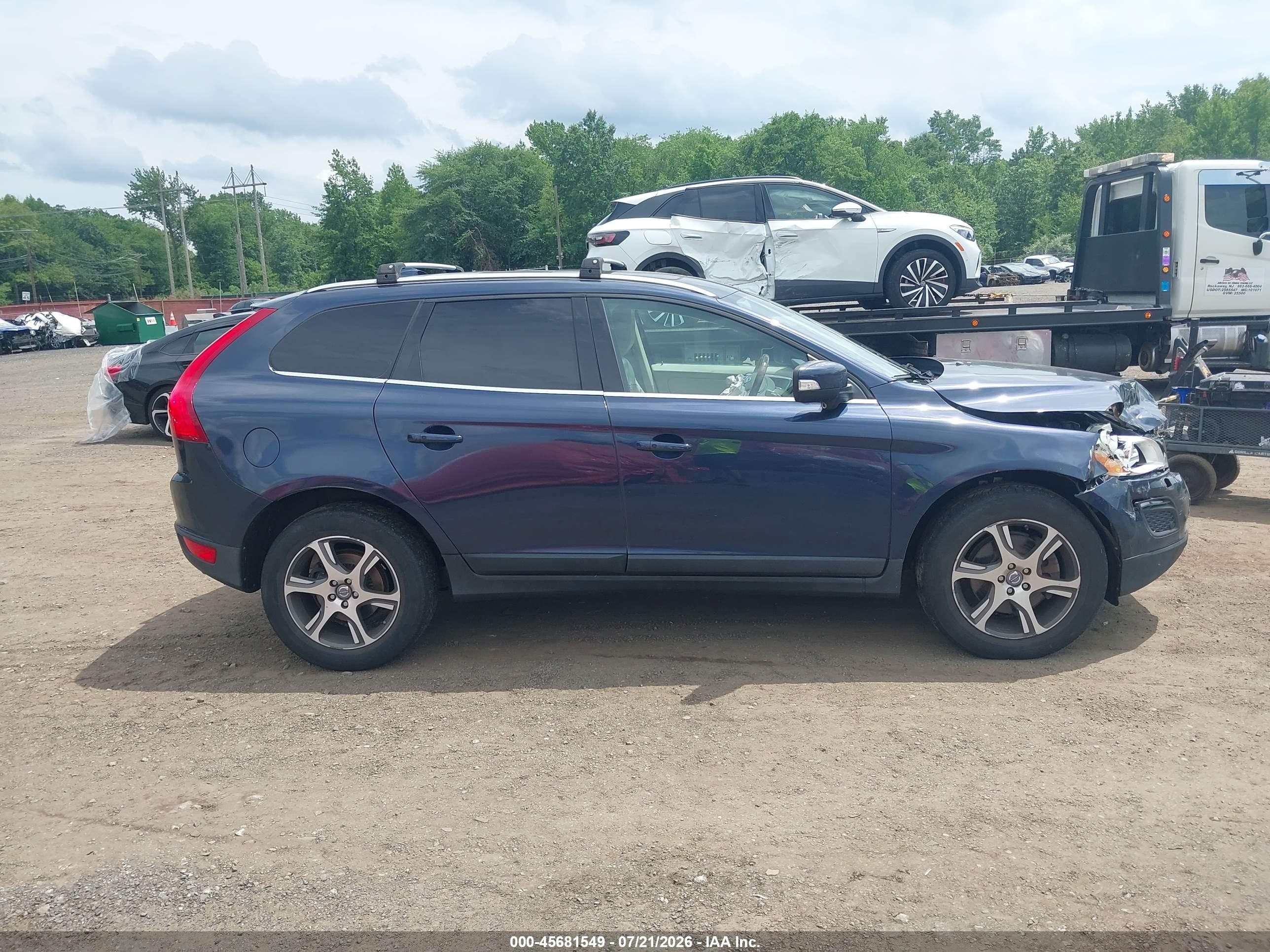 2012 Volvo Xc60 T6 Platinum Dark Blue vin: YV4902DZ1C2289309