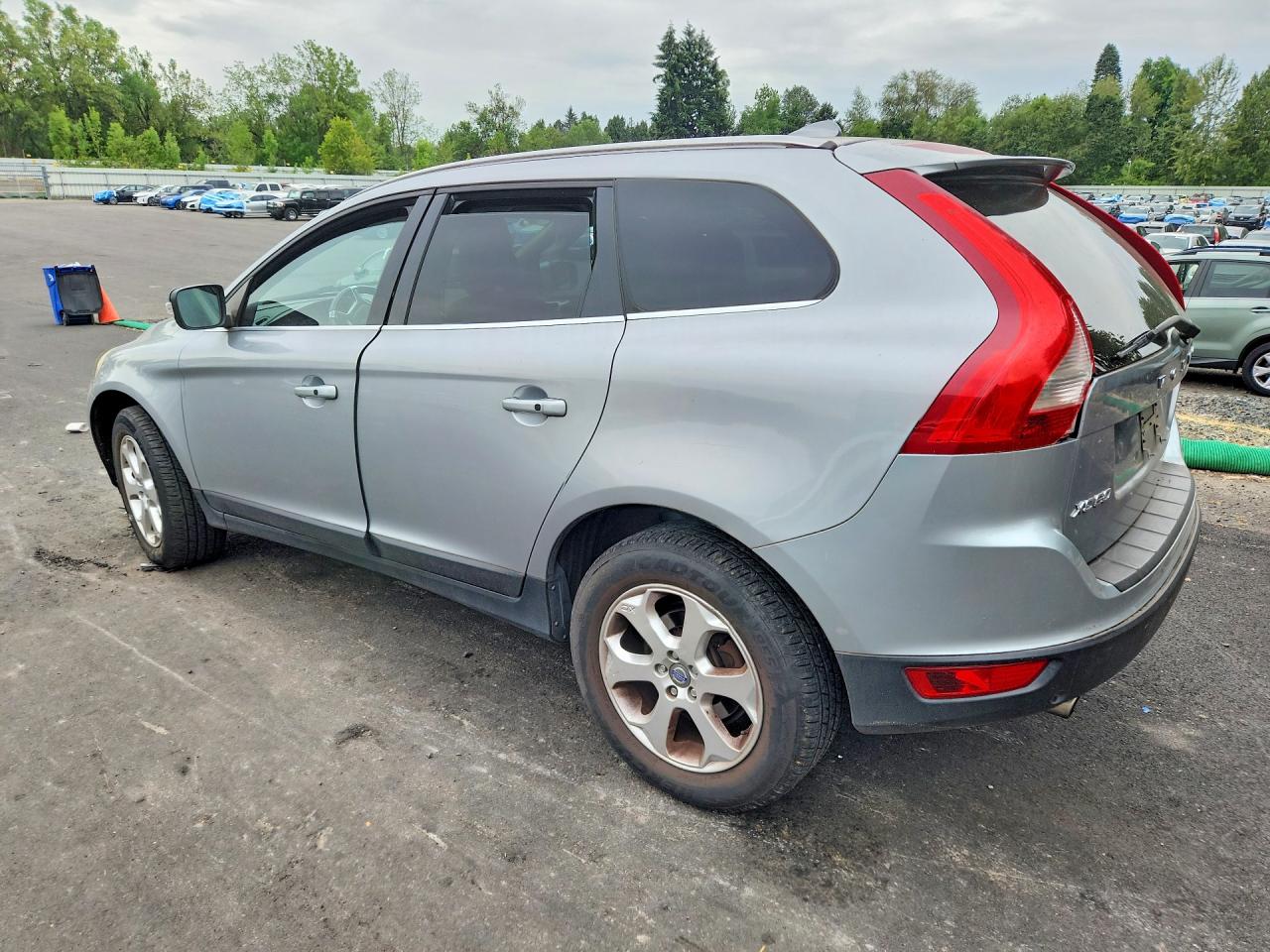 2012 Volvo Xc60 T6 Silver vin: YV4902DZ1C2292694