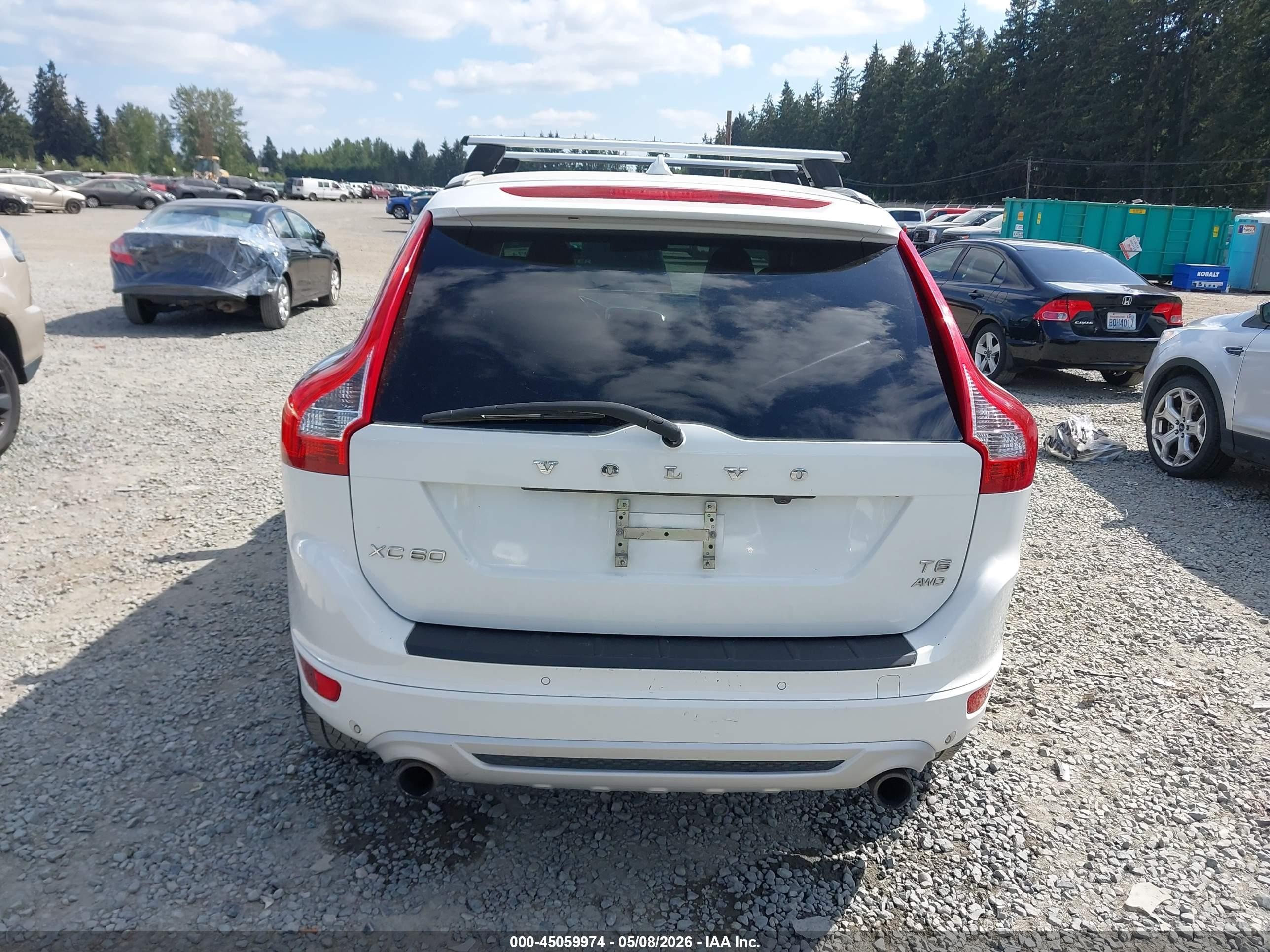 2012 Volvo Xc60 T6/t6 Platinum/t6 Premier Plus/t6 R-design/t6 R-design Platinum/t6 R-design Premier Plus White vin: YV4902DZ1C2319067