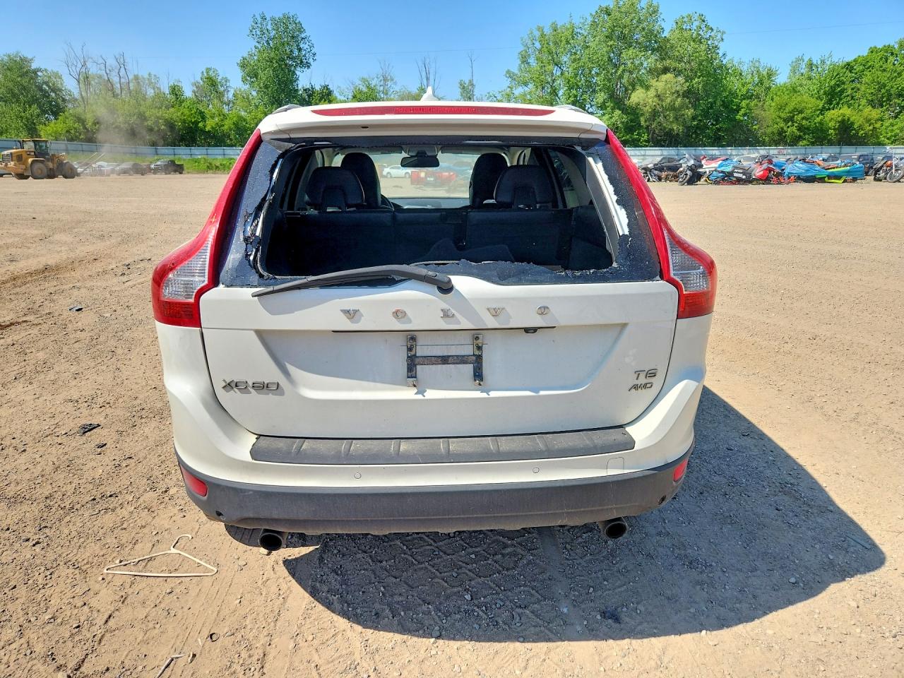 2012 Volvo Xc60 T6 White vin: YV4902DZ1C2341280