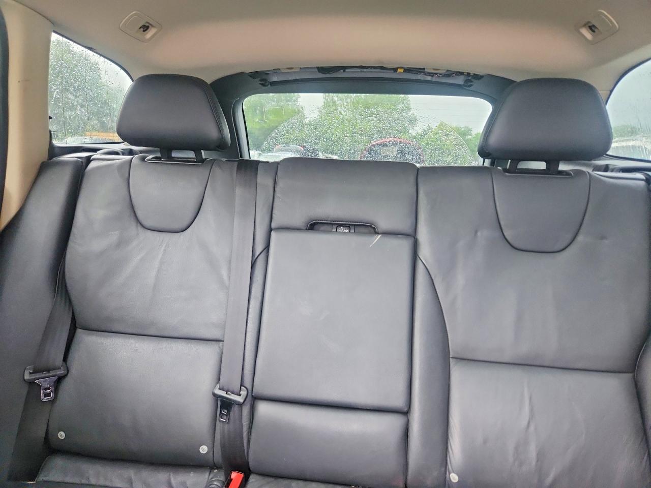 2013 Volvo Xc60 T6 Silver vin: YV4902DZ1D2401379